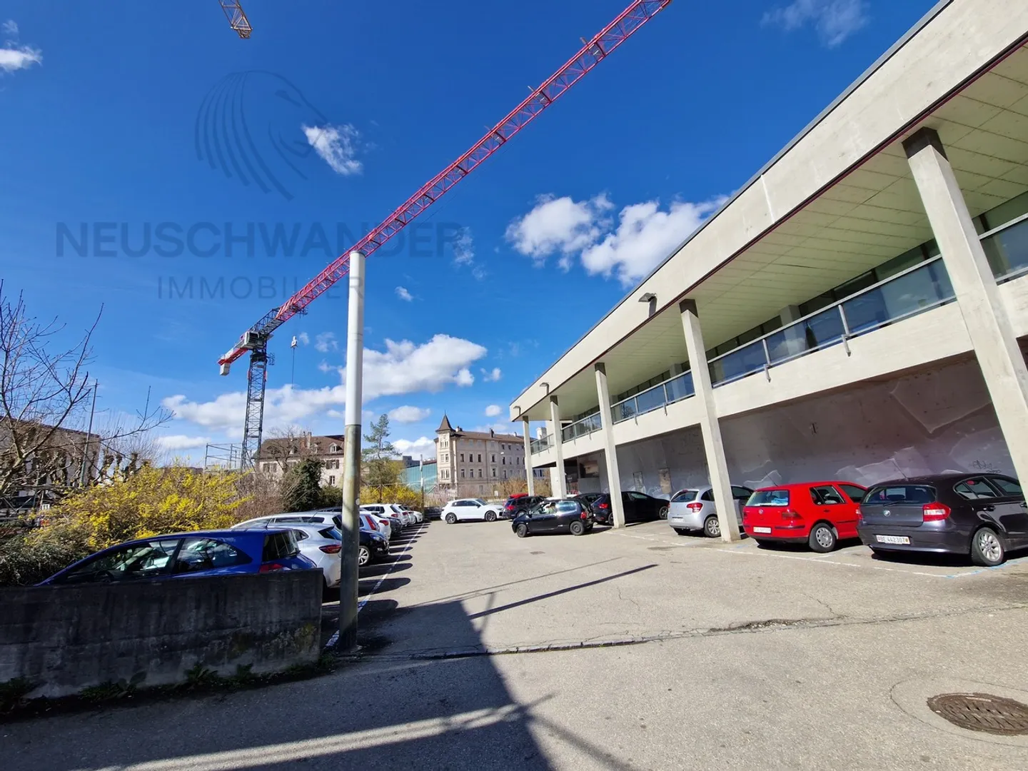 High-potential building in the heart of the city and 19 parking spaces - Photo 7 of 9