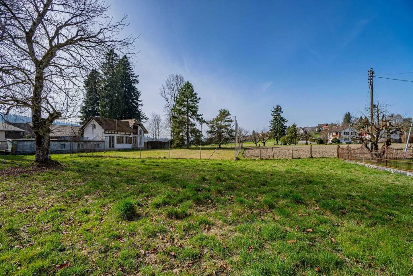 Historic Multi-Family Home - Photo 6 of 13