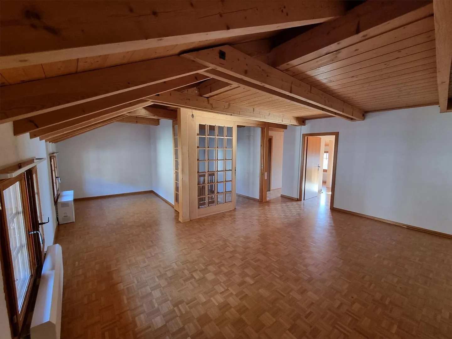 Beautiful 2-room apartment for rent - Photo 1 of 5