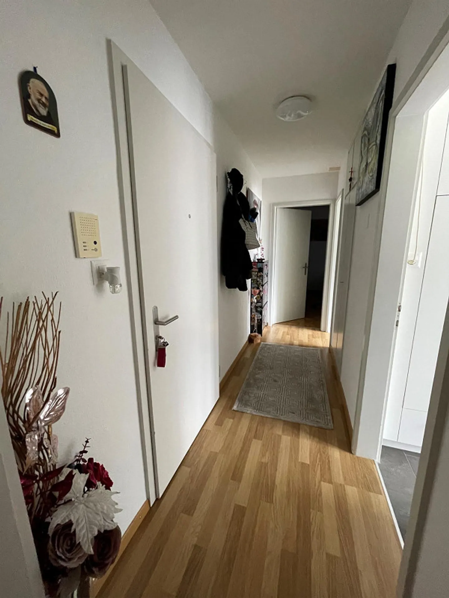 Charmante Wohnung mit Traumhaftem Ausblick - Foto 2 von 6