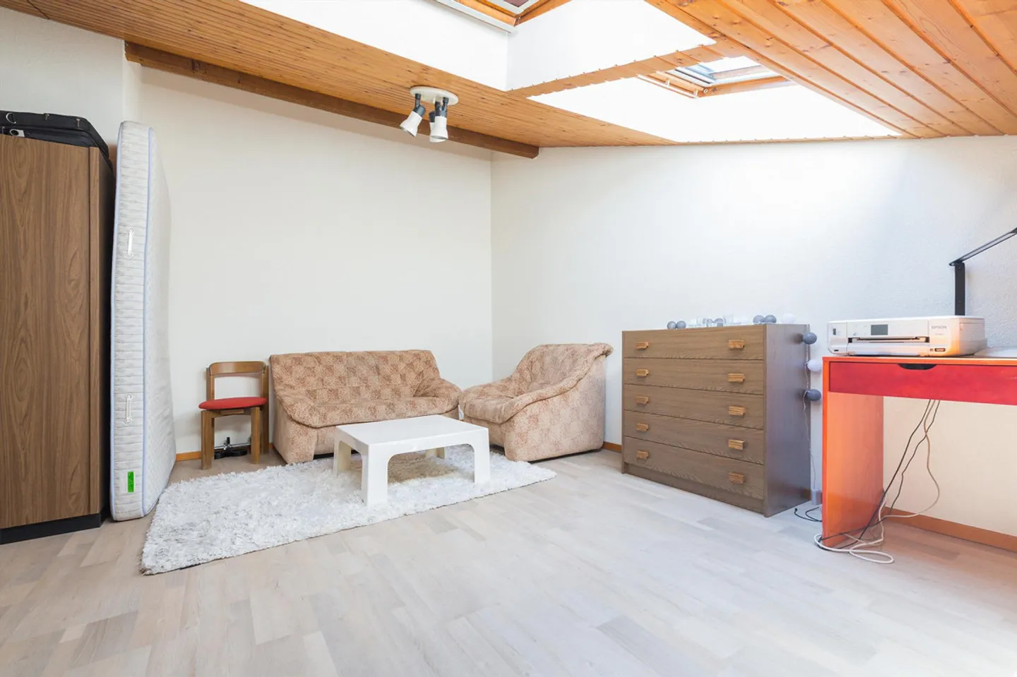 Cozy 1.5-room apartment for rent! - Photo 3 of 7