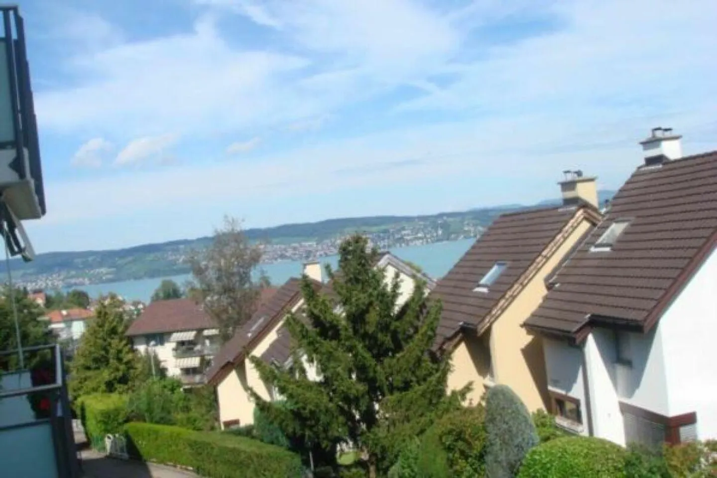 2-room apartment in the green with lake view - Photo 7 of 7