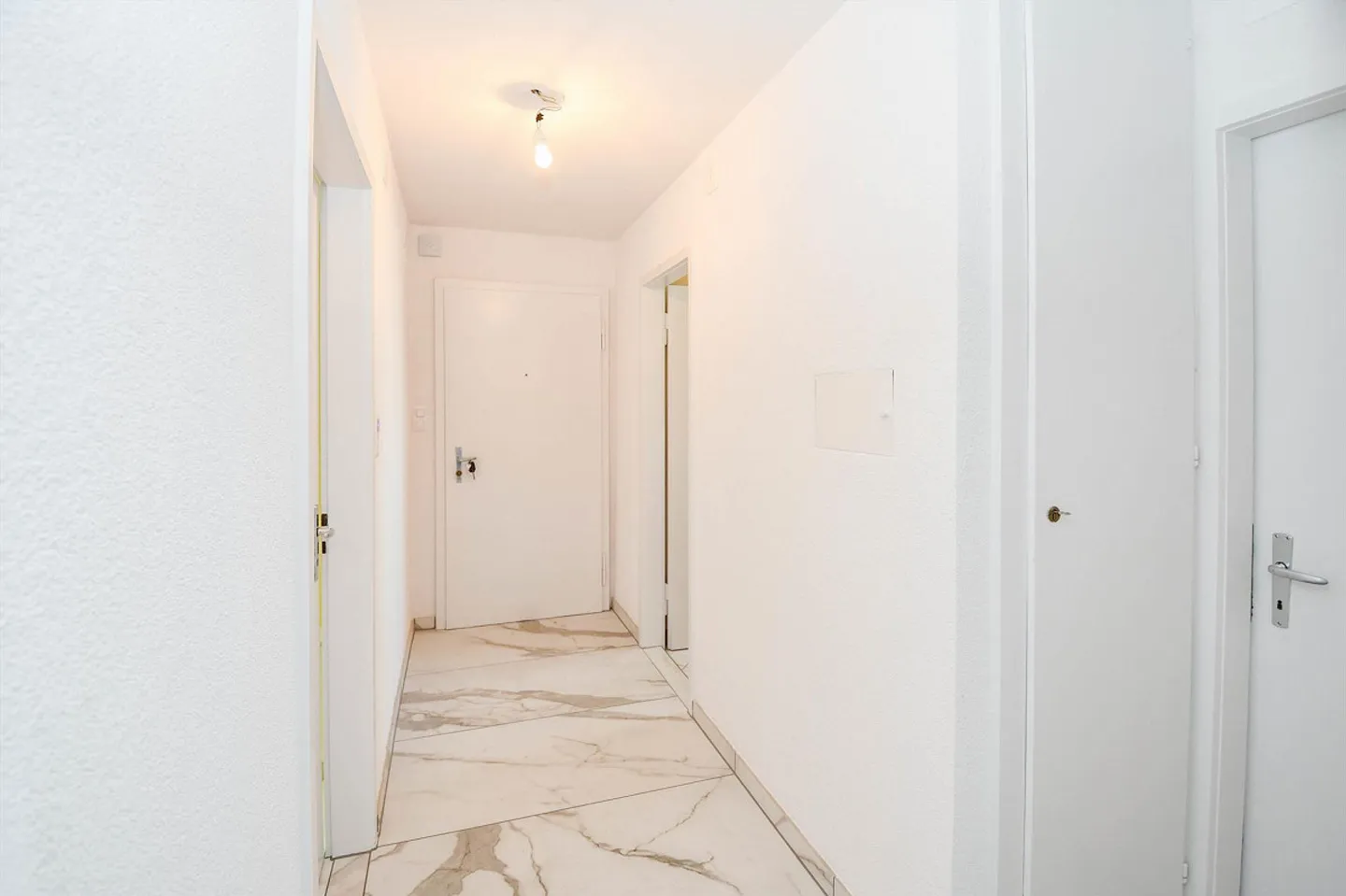 Apartment Close to the Center in Kreuzlingen - Photo 5 of 8