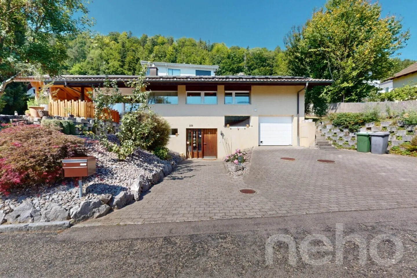 Casa singola in affitto - Foto 3 di 12