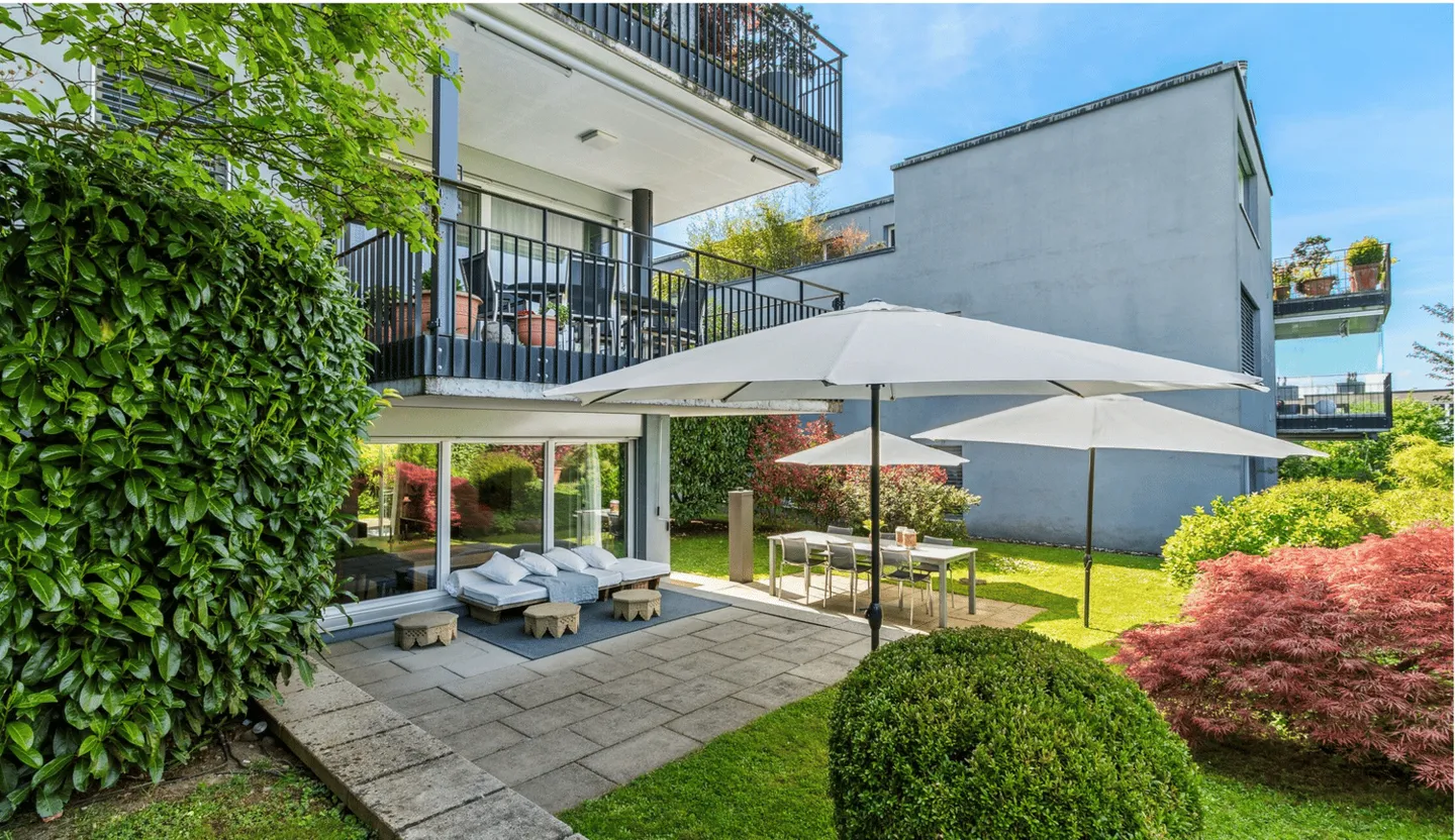 Spacious and Quiet Garden Apartment - Photo 1 of 10