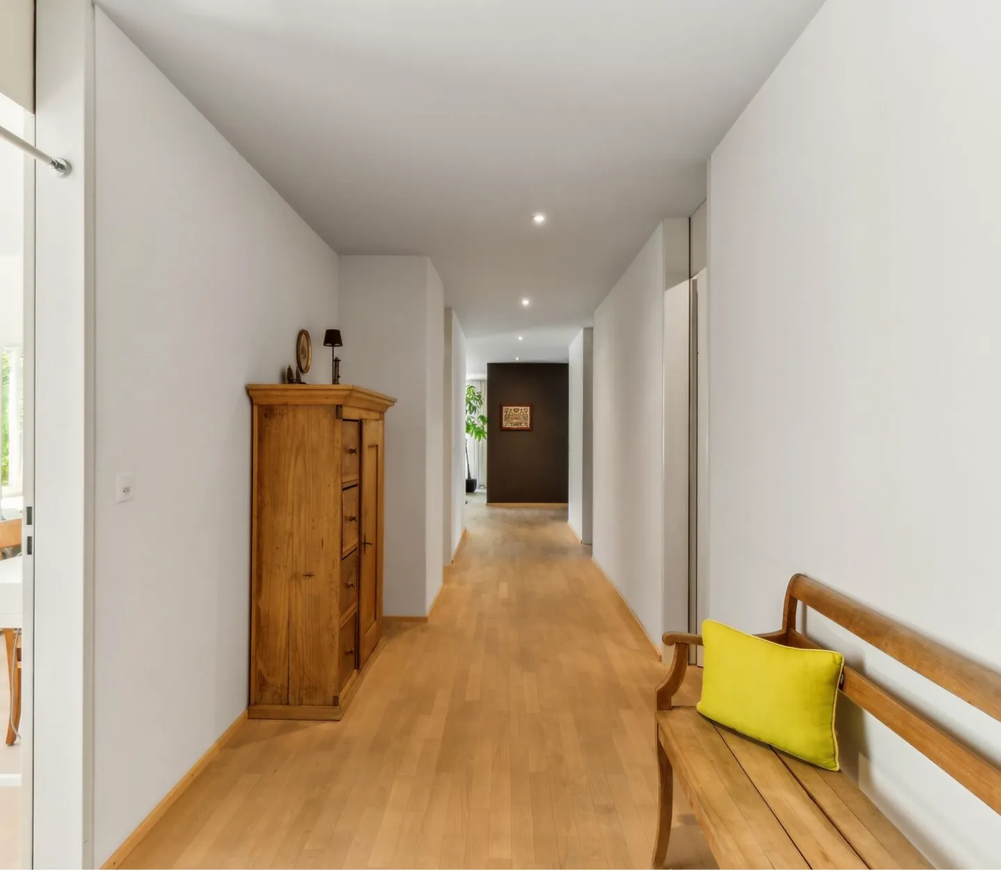 Spacious and Quiet Garden Apartment - Photo 6 of 10