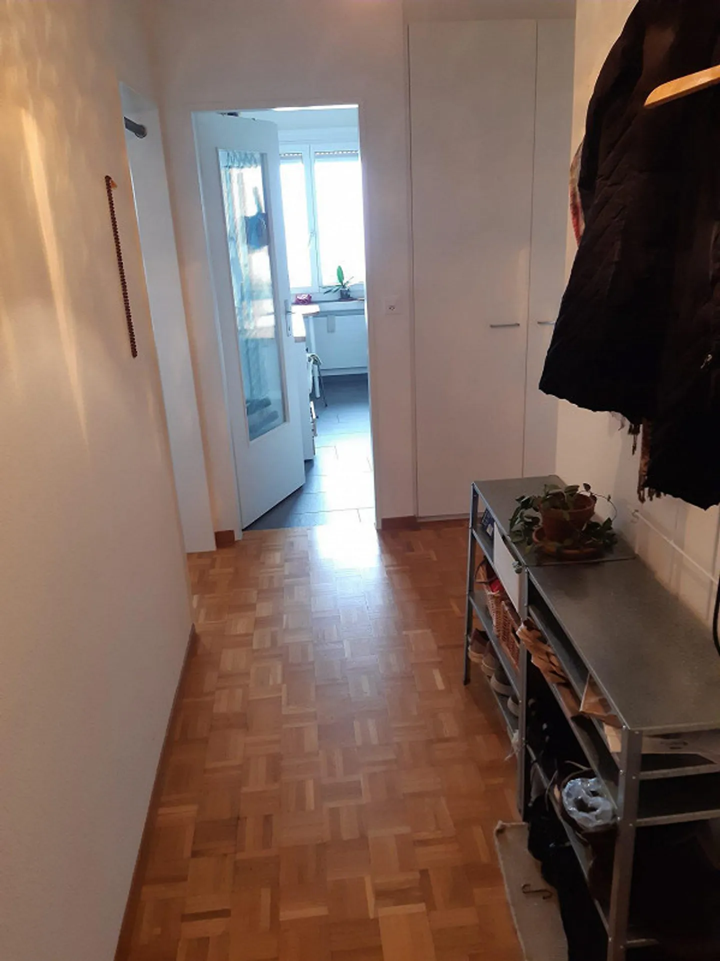 2-room apartment in Zurich-Höngg, furnished, temporary. CHF1800/m - Photo 1 of 5