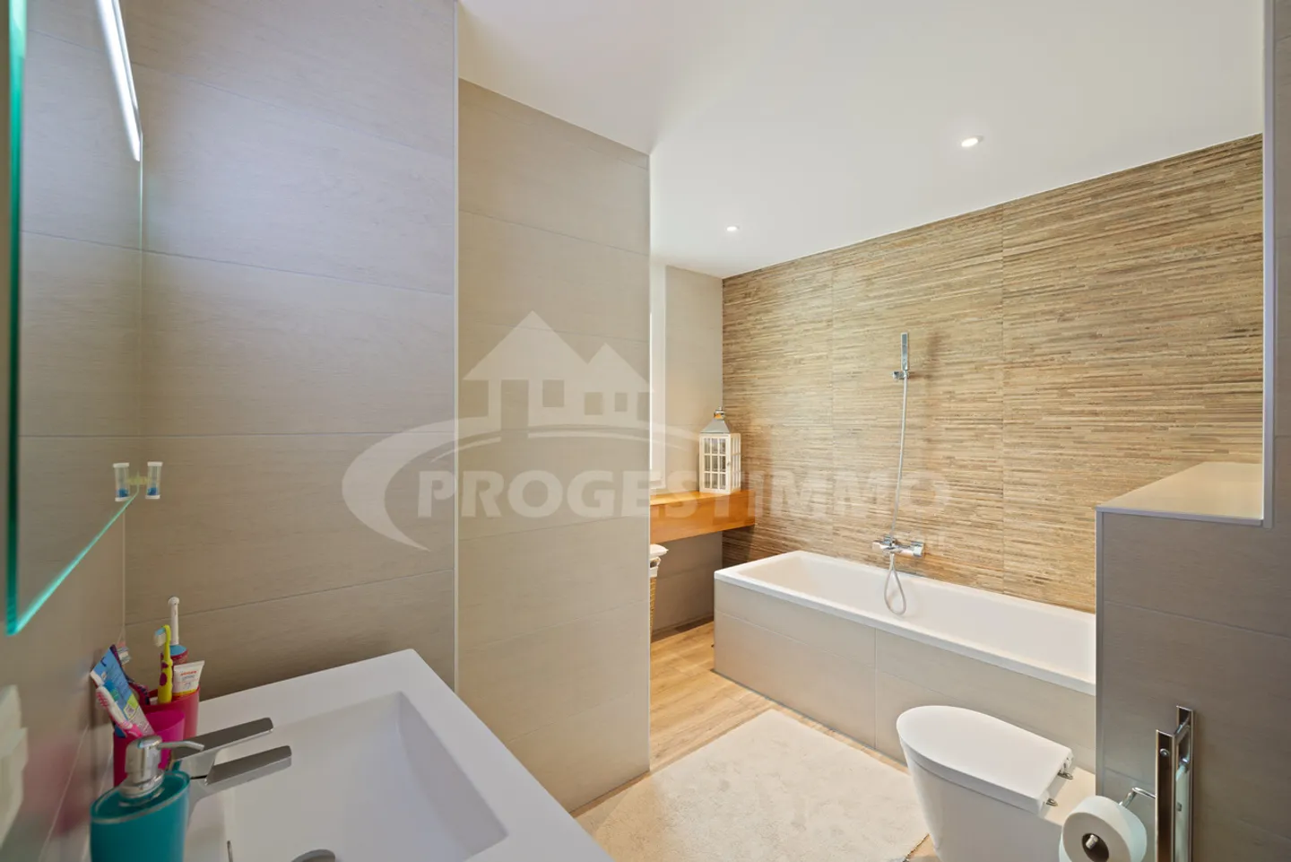 SCHÖNE VILLA - SICHERER HERZSTICH - Foto 12 von 15