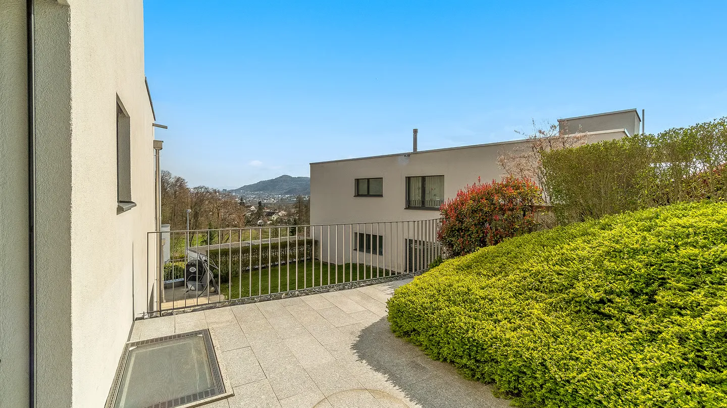 Moderne Wohnung mit Weitblick in Stadtnähe - Photo 9 sur 11