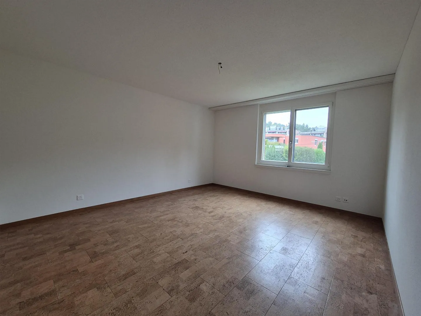 4.5 room apartment with great view - Photo 7 of 13