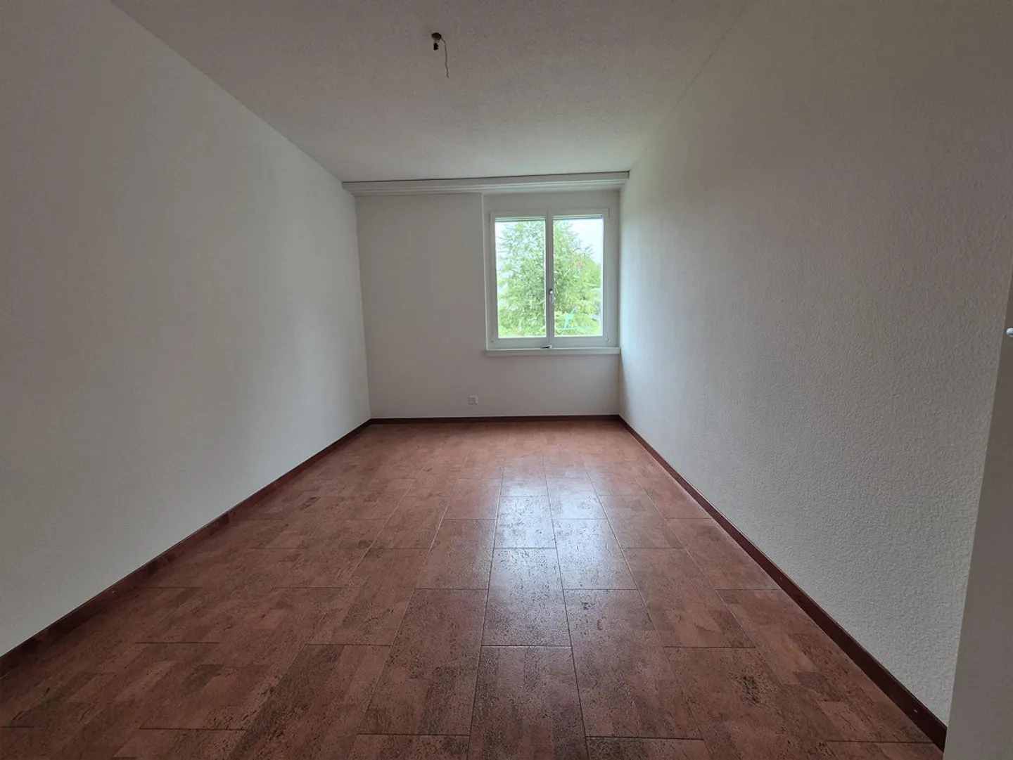 4.5 room apartment with great view - Photo 8 of 13