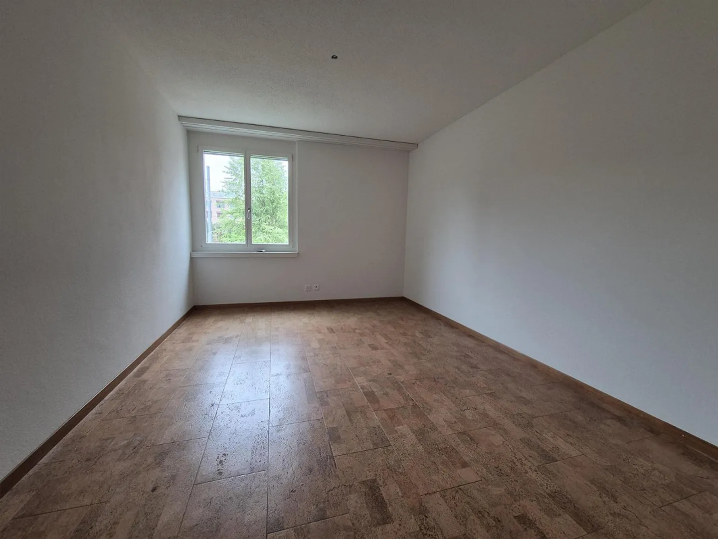 4.5 room apartment with great view - Photo 9 of 13