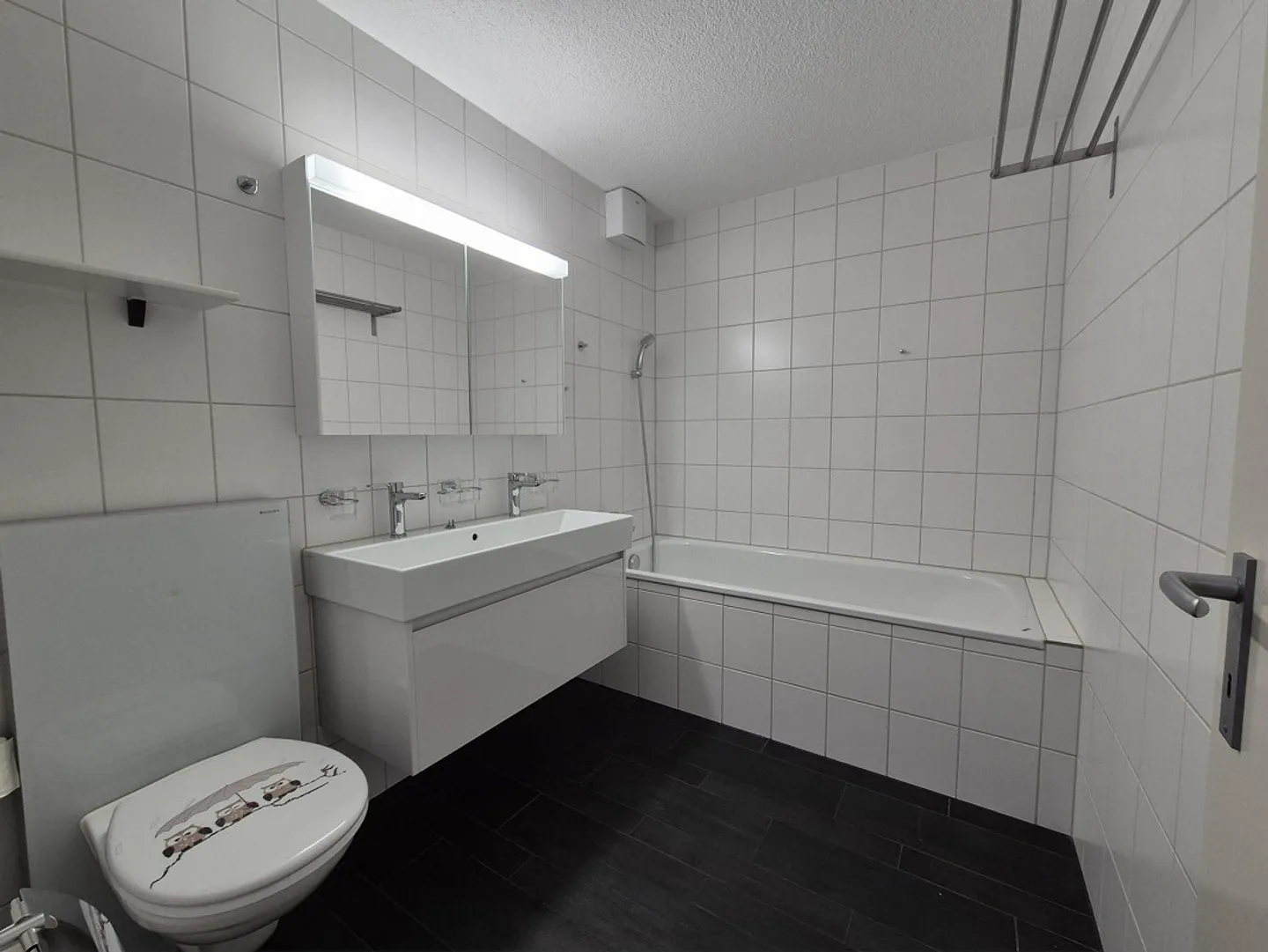 4.5 room apartment with great view - Photo 10 of 13