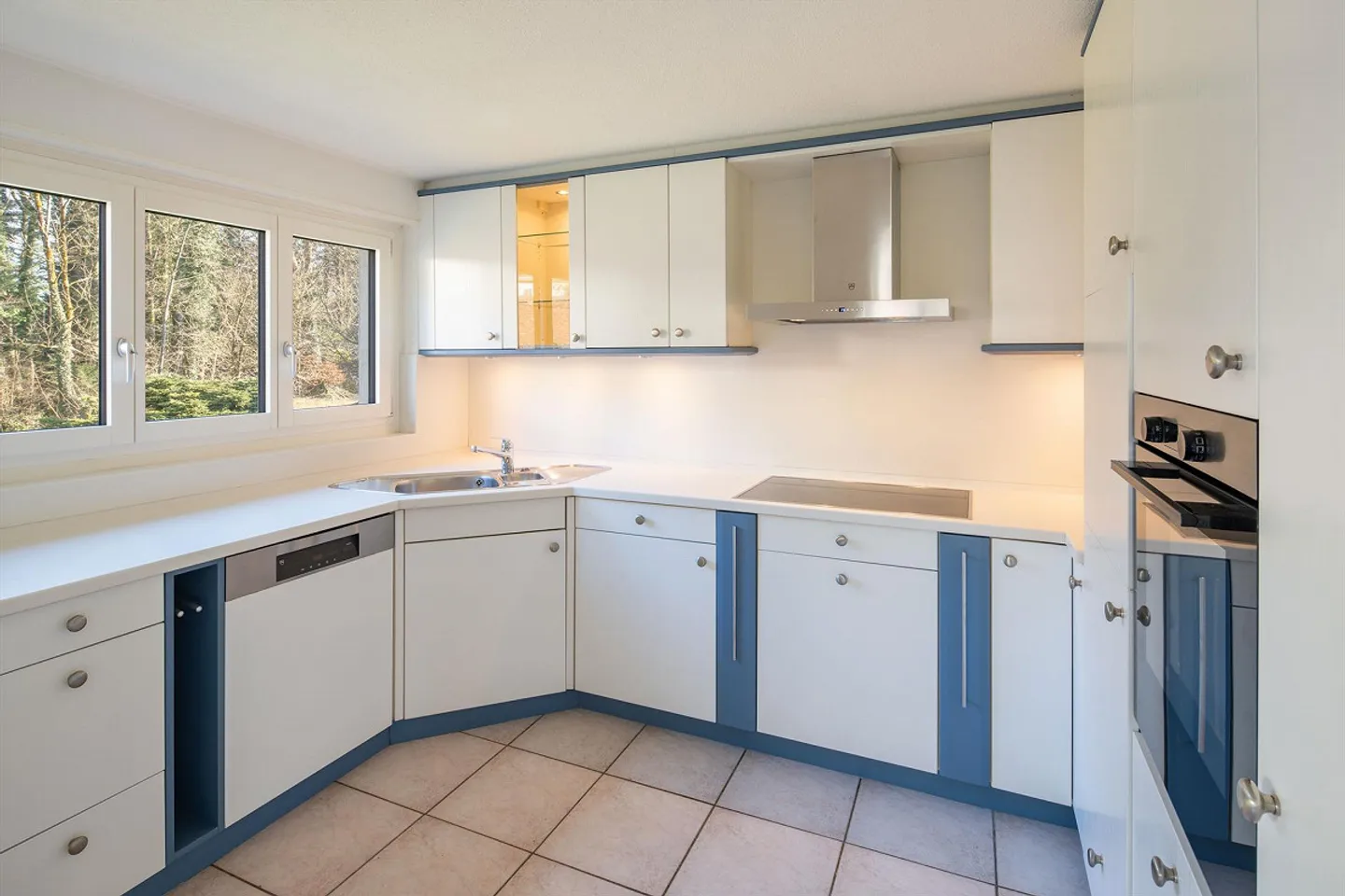 Interessante casa a 3 famiglie con diverse possibilità di utilizzo! - Foto 7 di 13
