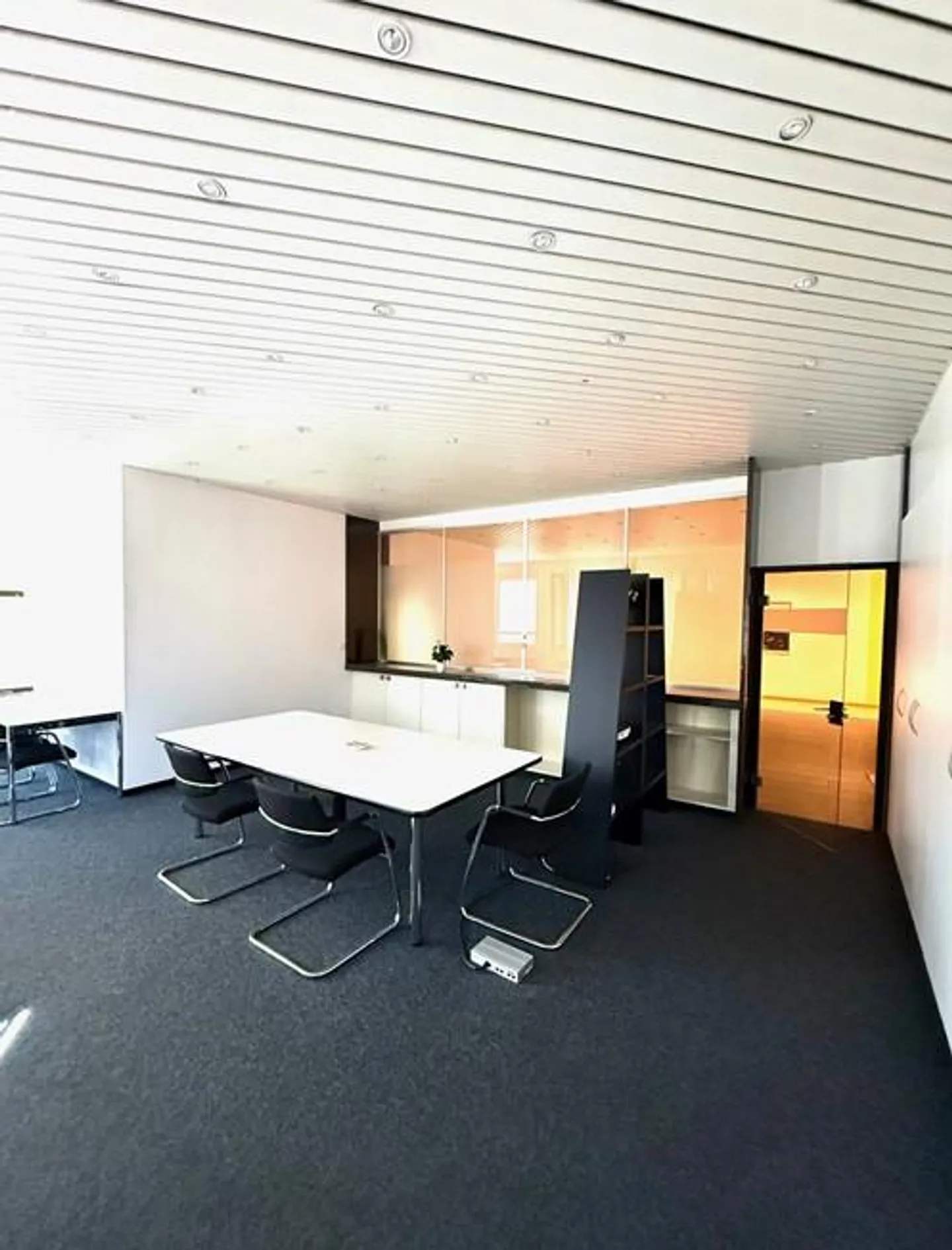 Your new business location in the heart of Cham - Photo 8 of 10