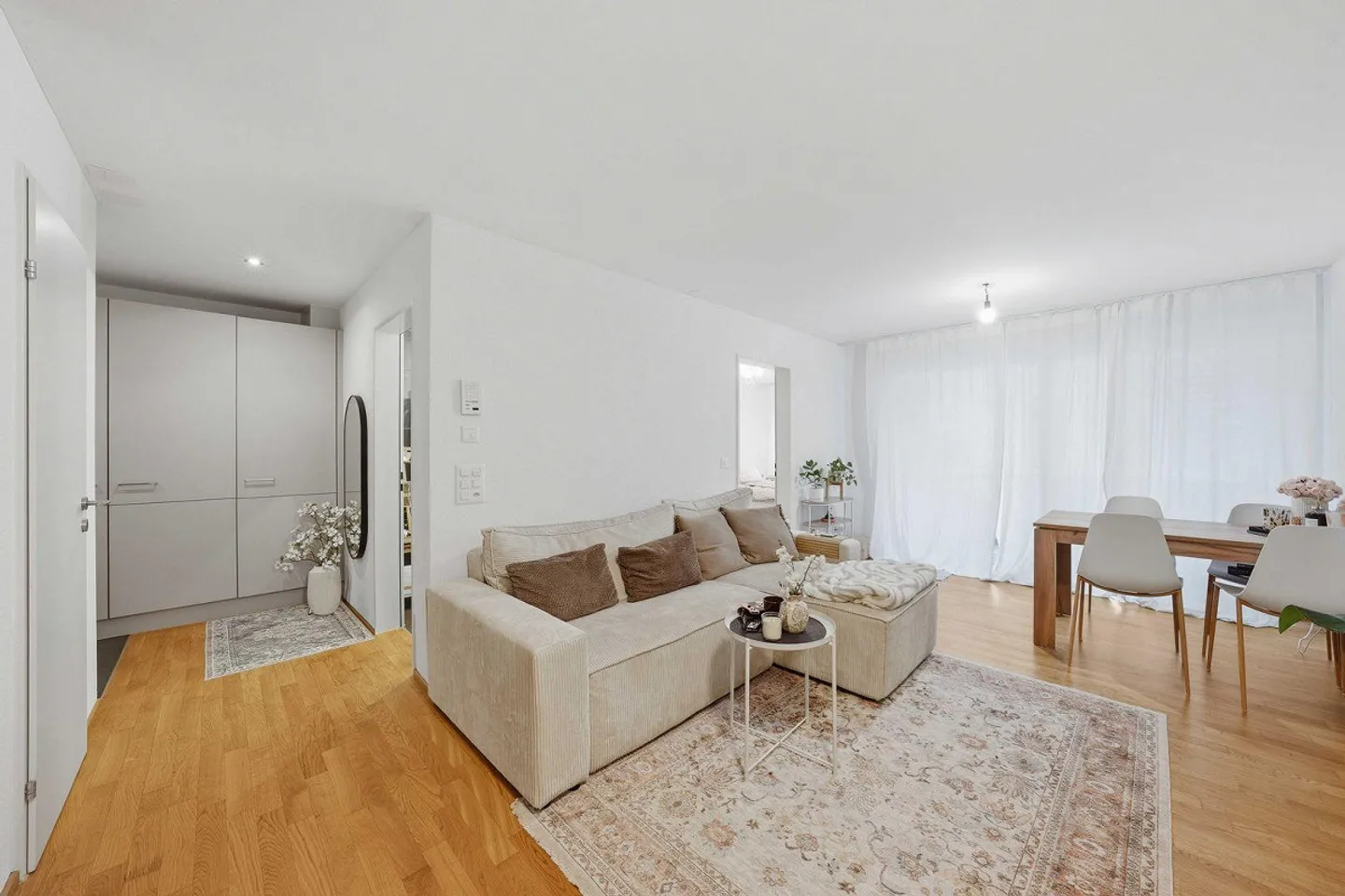 Appartement de 2.5 pièces - Photo 2 sur 10