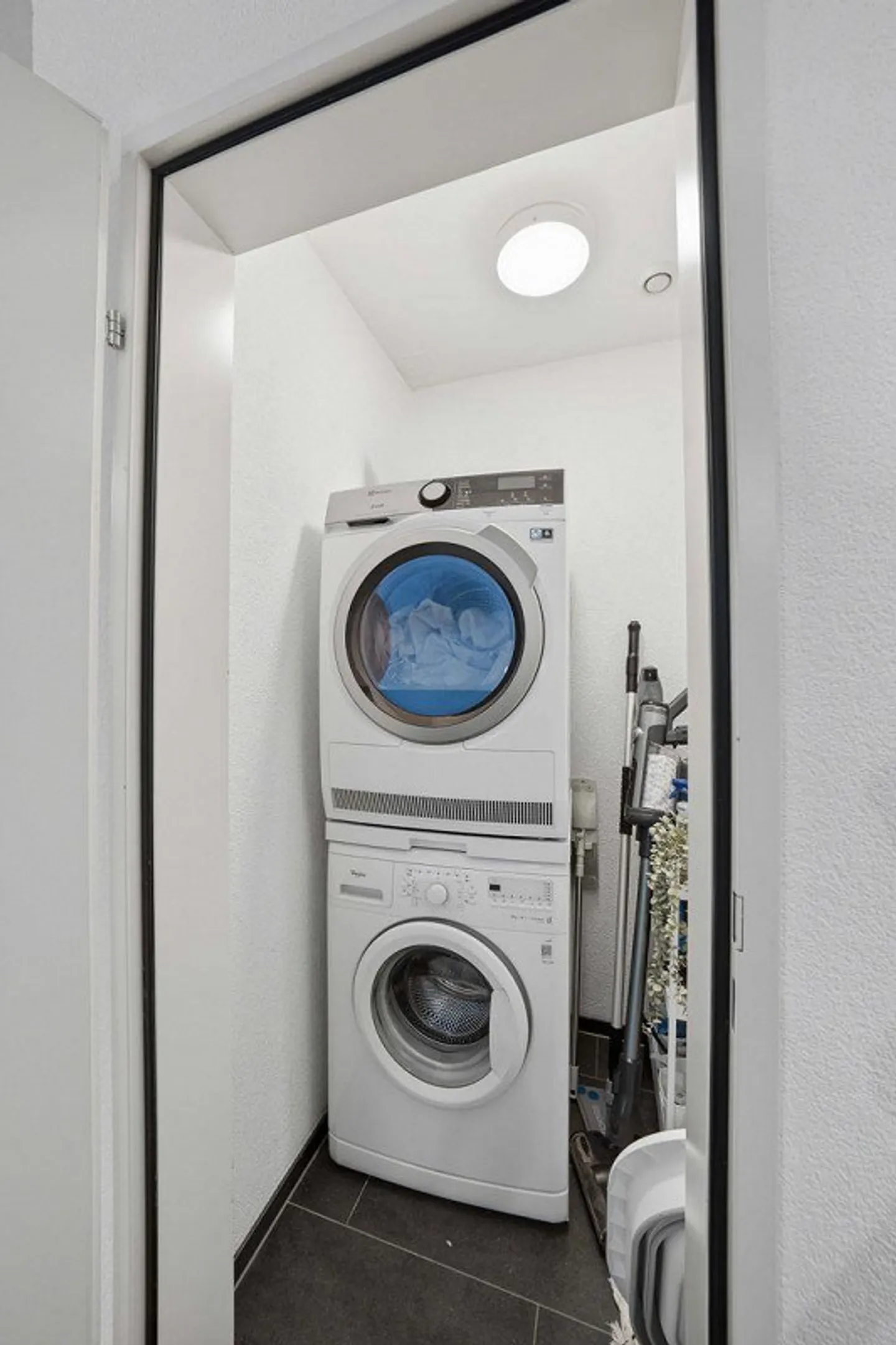 Appartement de 2.5 pièces - Photo 9 sur 10