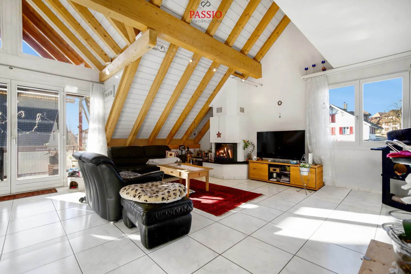 Appartement duplex spacieux de 5,5 pièces avec ascenseur dans un emplacement privilégié - Photo 7 sur 20