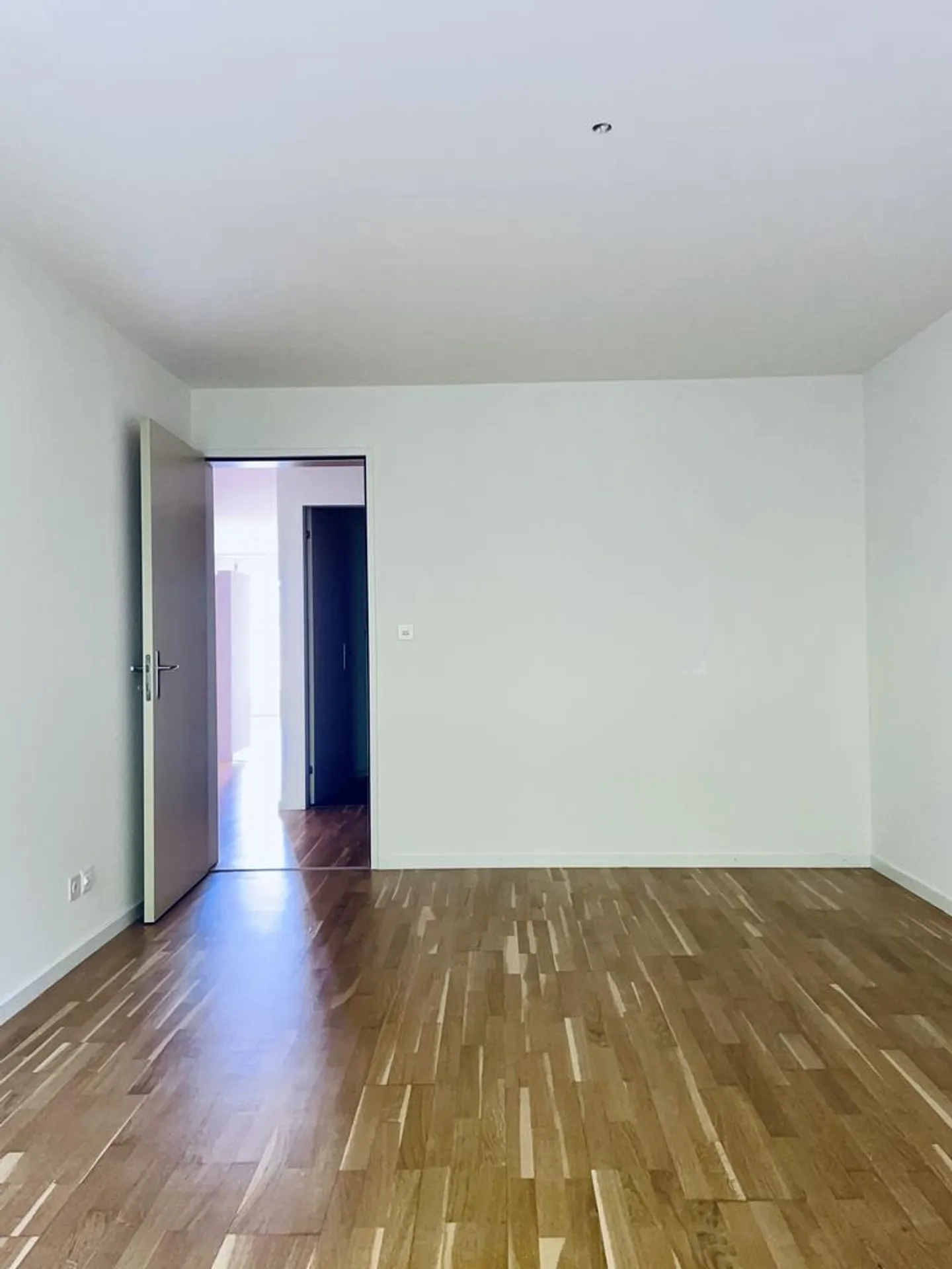 Appartement 4.5 pièces à Zurich-Höngg - Photo 9 sur 10