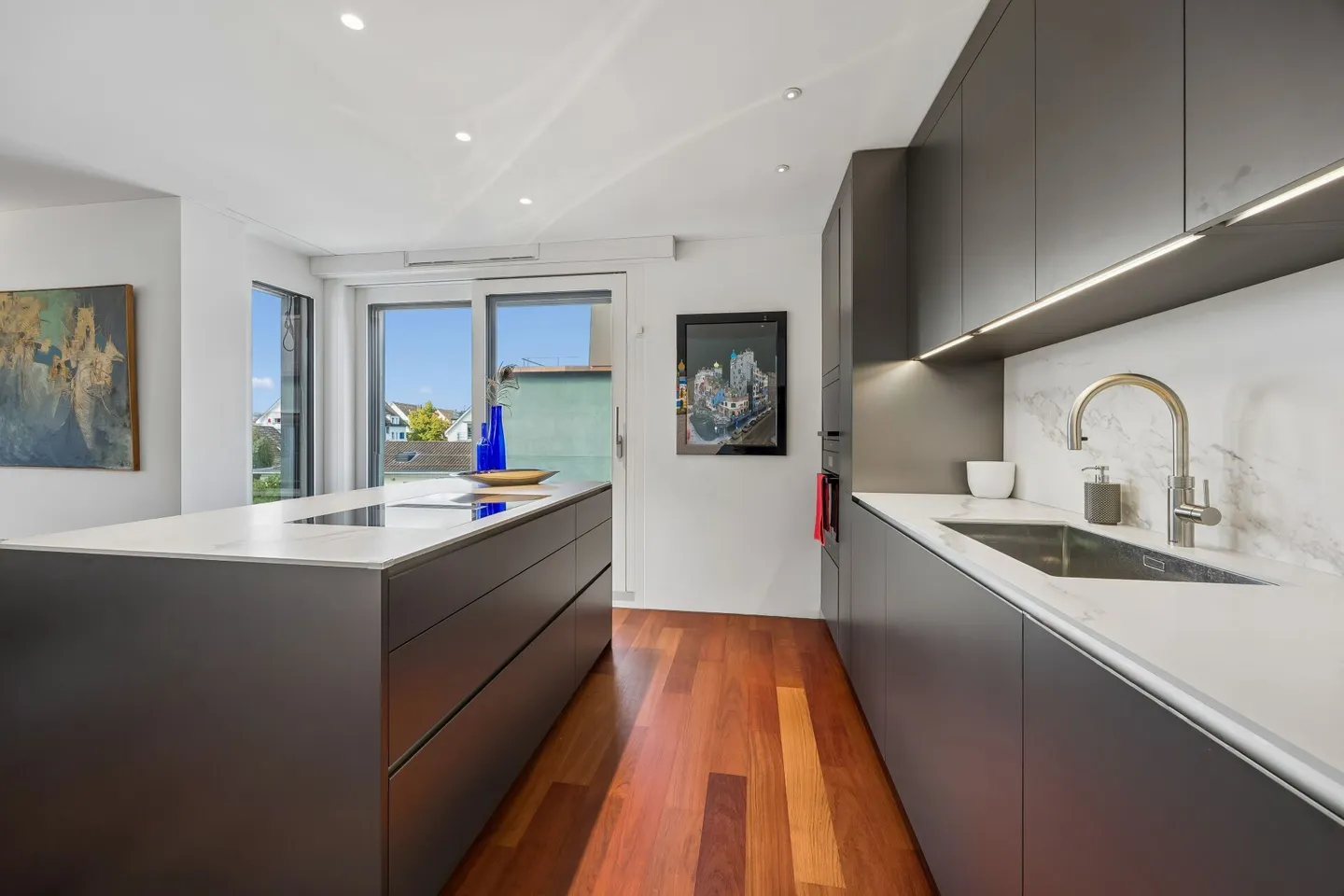 Appartement exclusif de 4,5 pièces sur la Goldbrunnenstrasse - Photo 3 sur 11