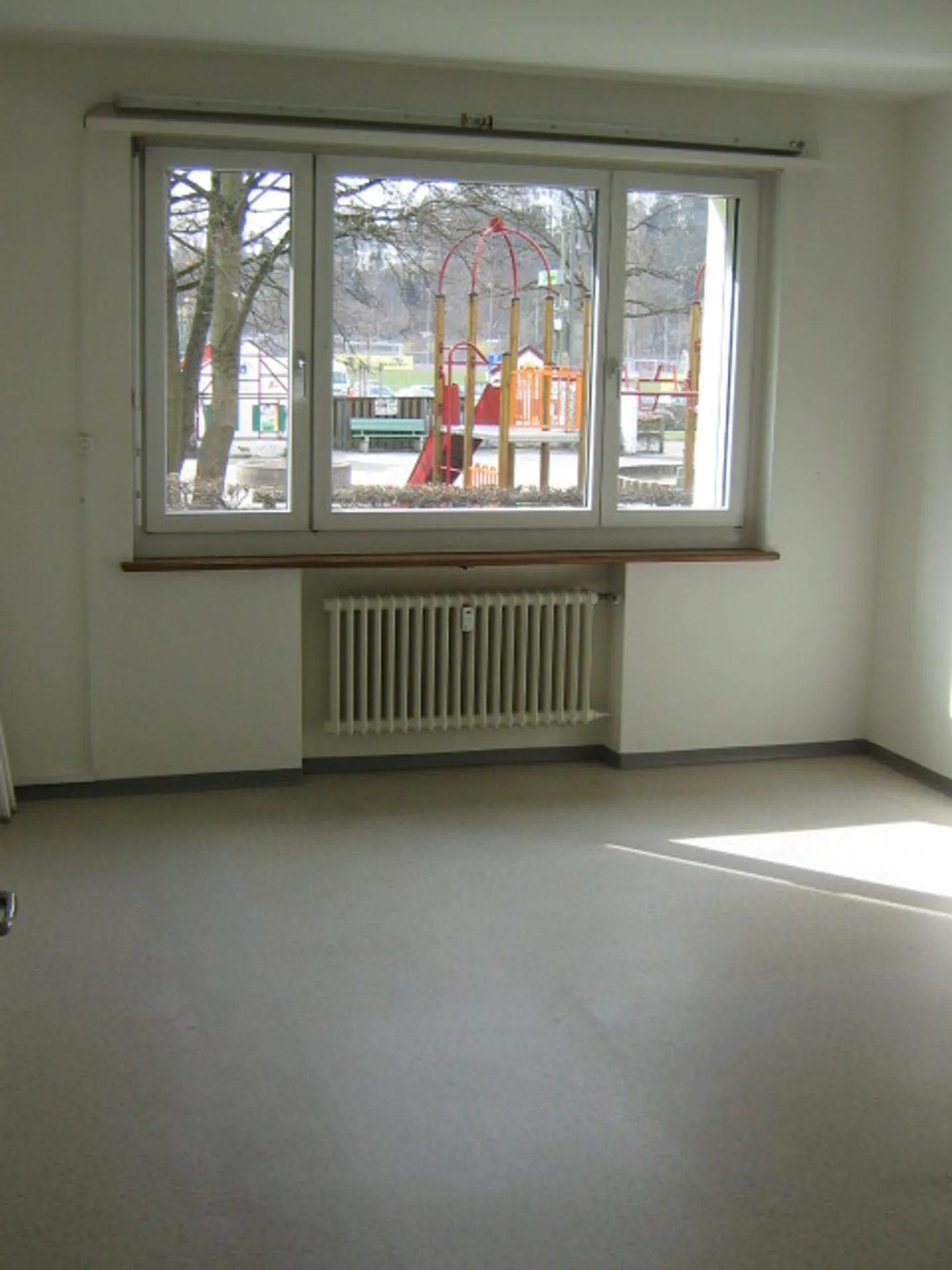 Sonnige Wohnung in zentraler Lage - Foto 5 von 6