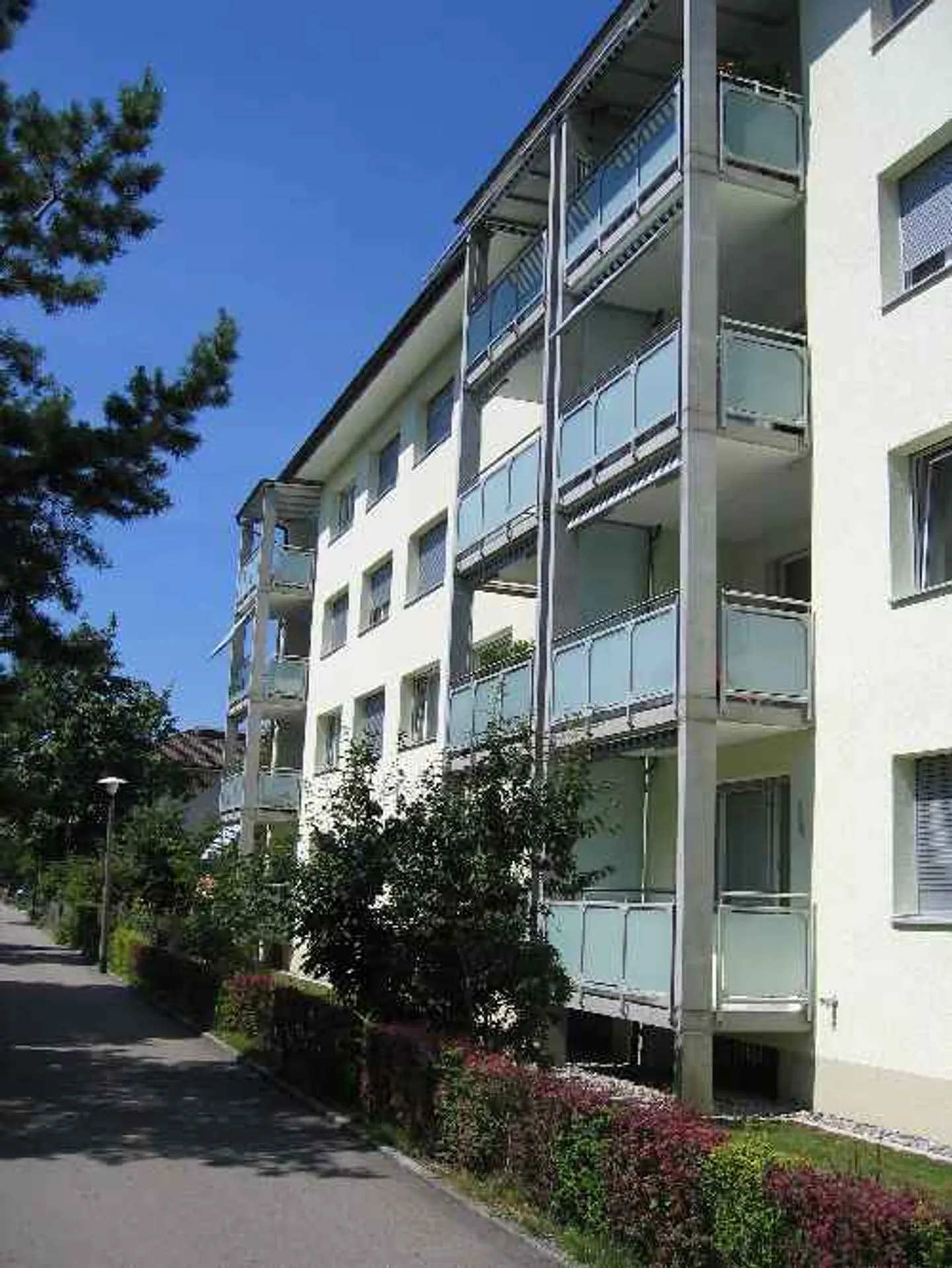 Sonnige Wohnung in zentraler Lage - Foto 2 von 6