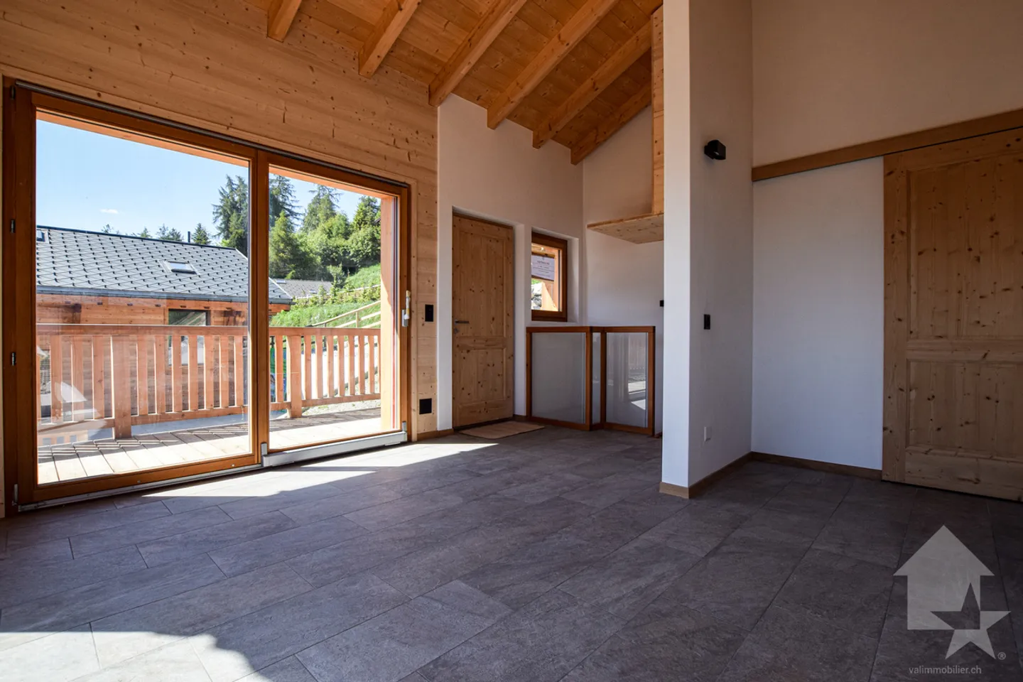 Chalet piccolo affascinante - Foto 9 di 13