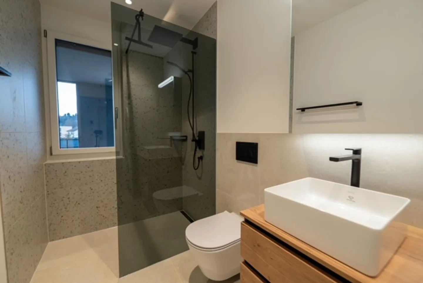 Moderne 3.5 Zimmer Wohnung - Foto 7 von 15