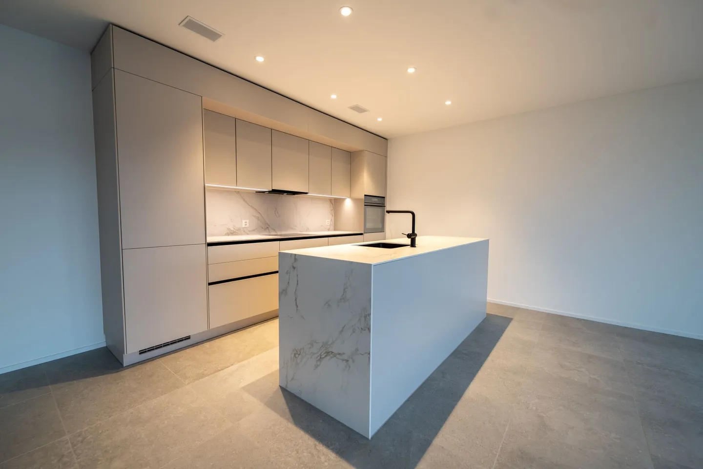 Moderne 3.5 Zimmer Wohnung - Foto 1 von 15