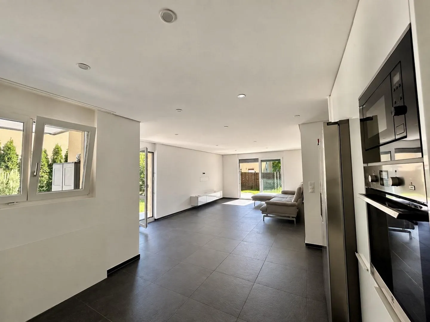 4-room garden apartment in owner standard - Photo 2 of 10