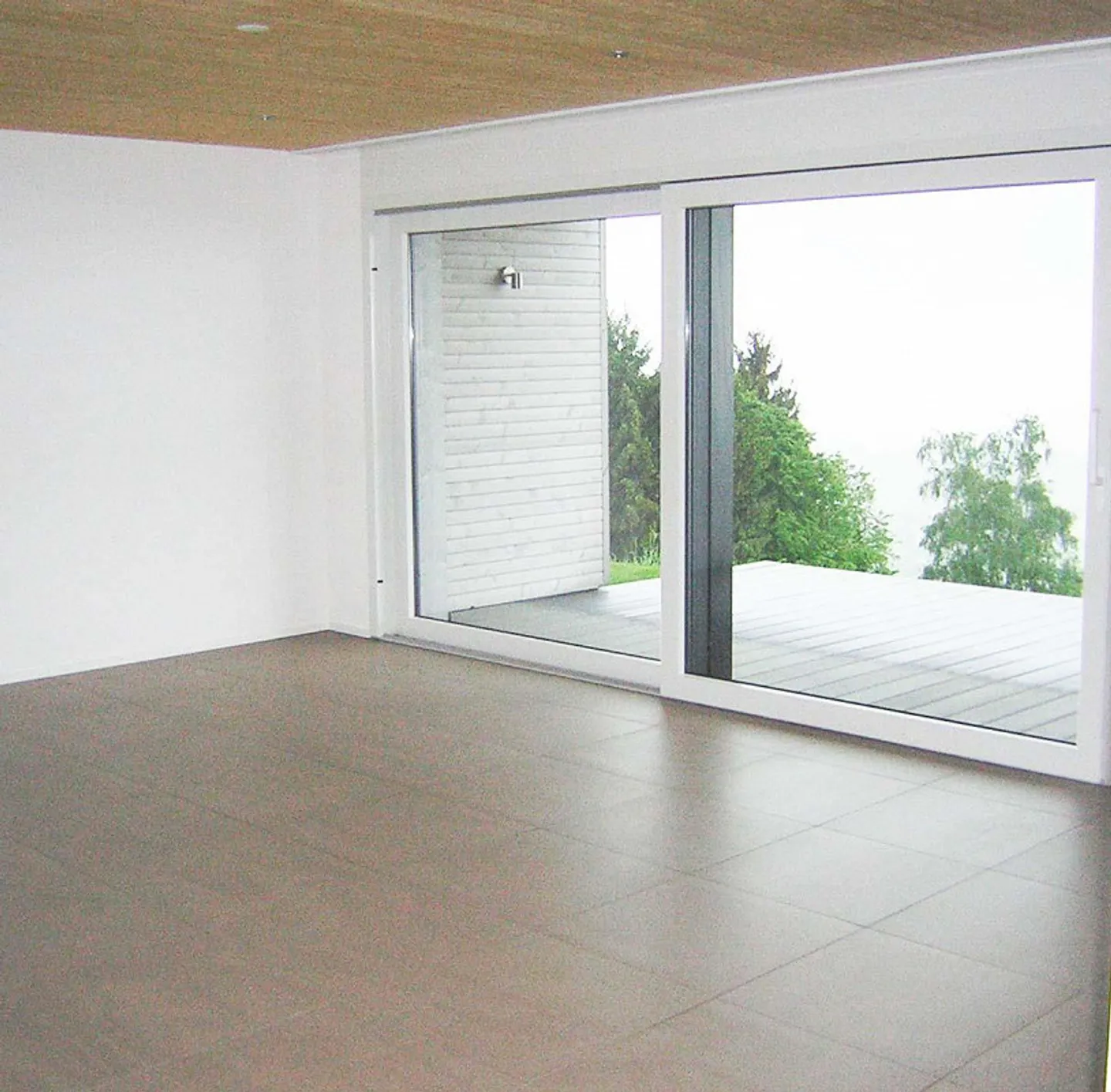 Appartement 3,5 pièces avec vue panoramique incomparable sur le lac - Photo 9 sur 12