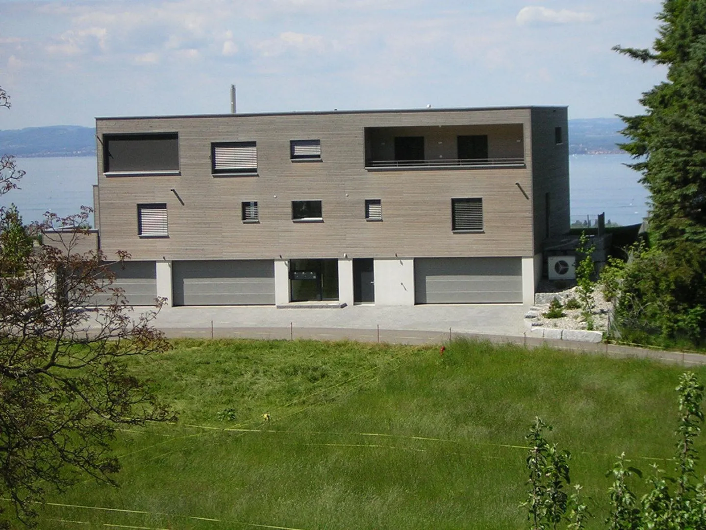 Appartement 3,5 pièces avec vue panoramique incomparable sur le lac - Photo 11 sur 12