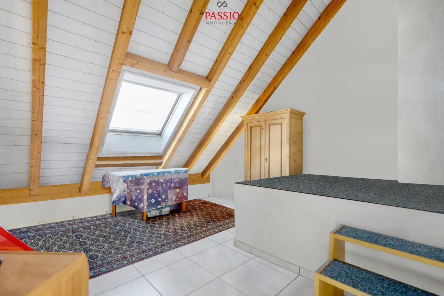 Appartement duplex spacieux de 5,5 pièces avec ascenseur dans un emplacement privilégié - Photo 16 sur 20