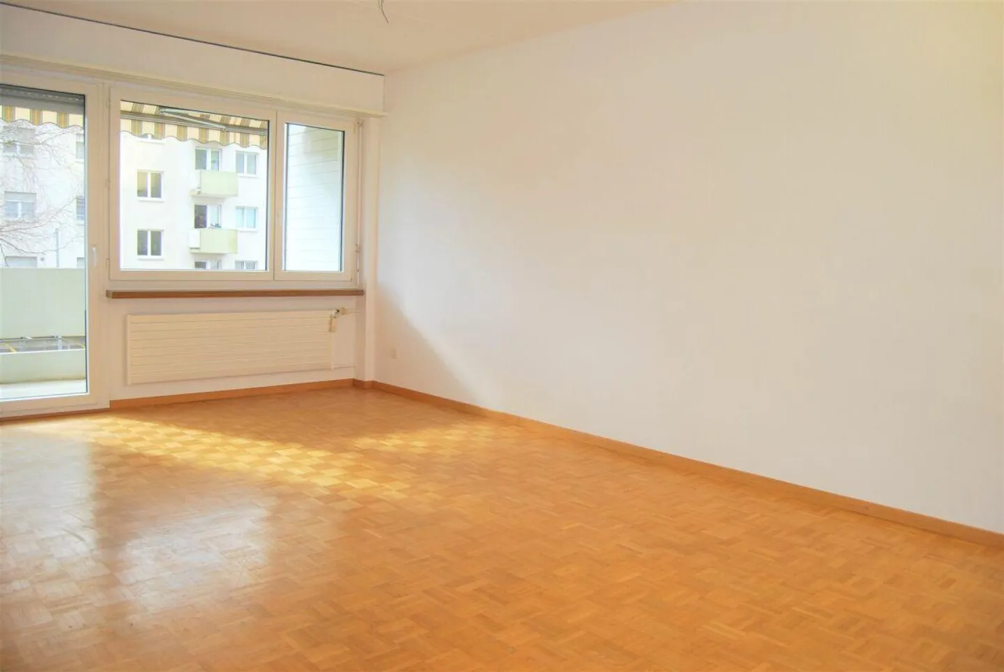 Obj. 2, 3 WG, Rez-de-chaussée - Photo 4 sur 8