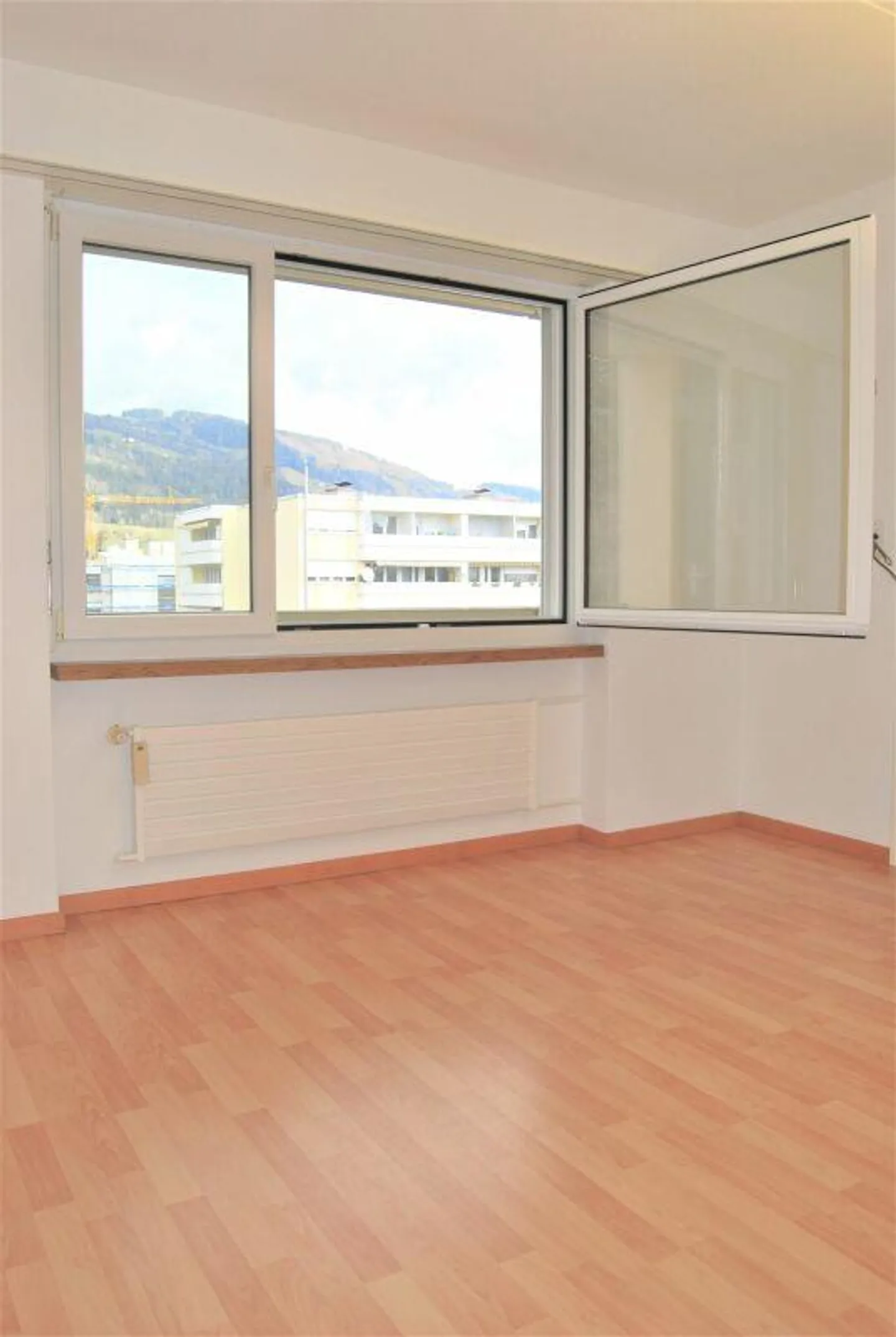 Obj. 2, 3 WG, Rez-de-chaussée - Photo 5 sur 8