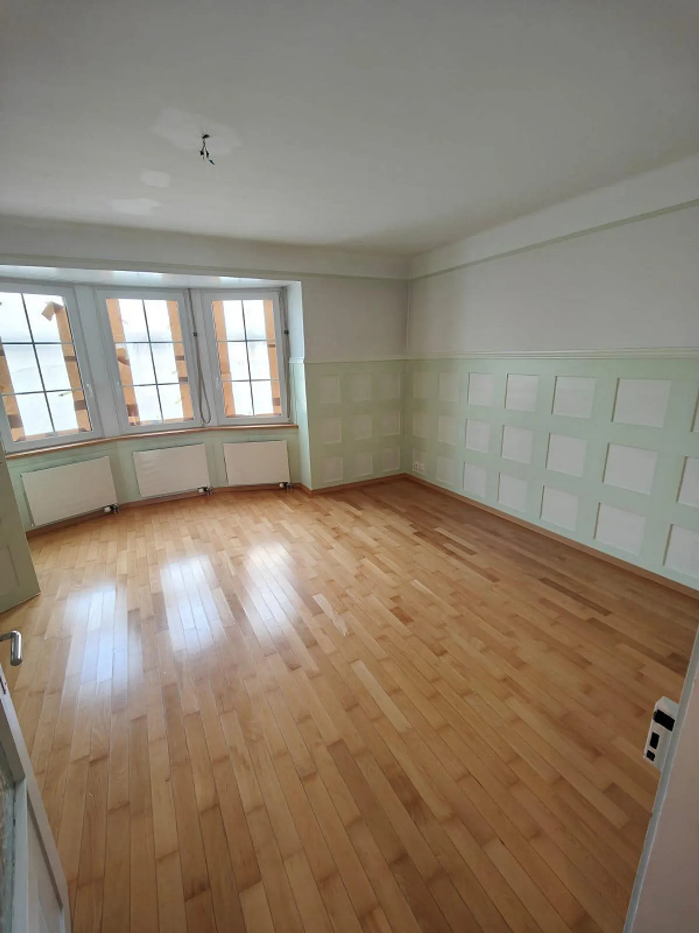 Appartement lumineux de 4,5 pièces à louer dans un emplacement attrayant - Photo 8 sur 13