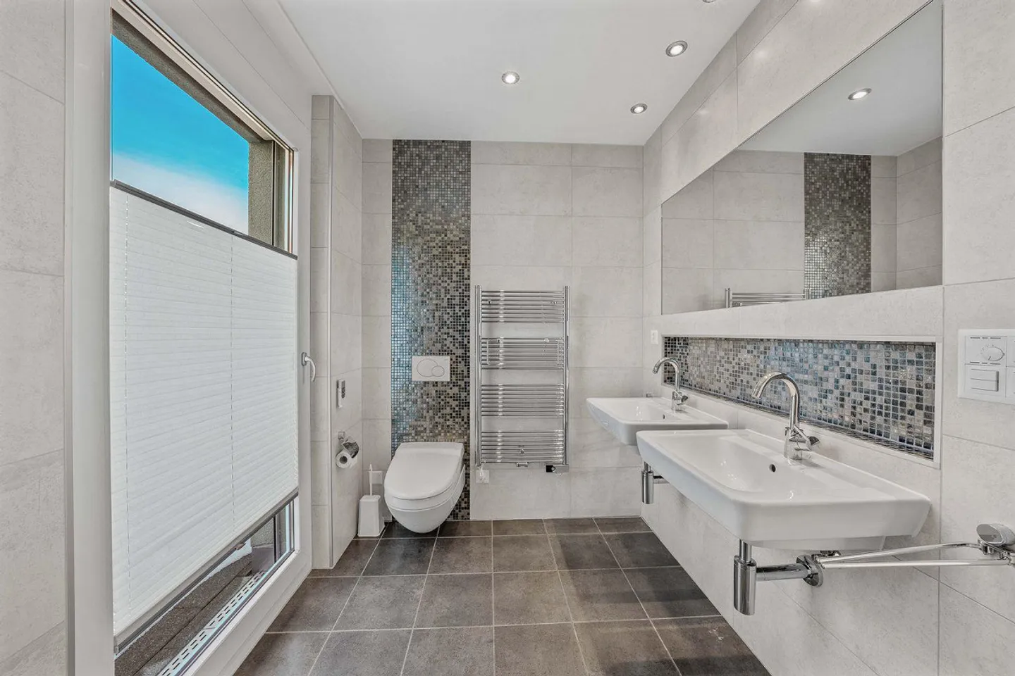 Appartement en attique de 4,5 pièces - Photo 7 sur 12