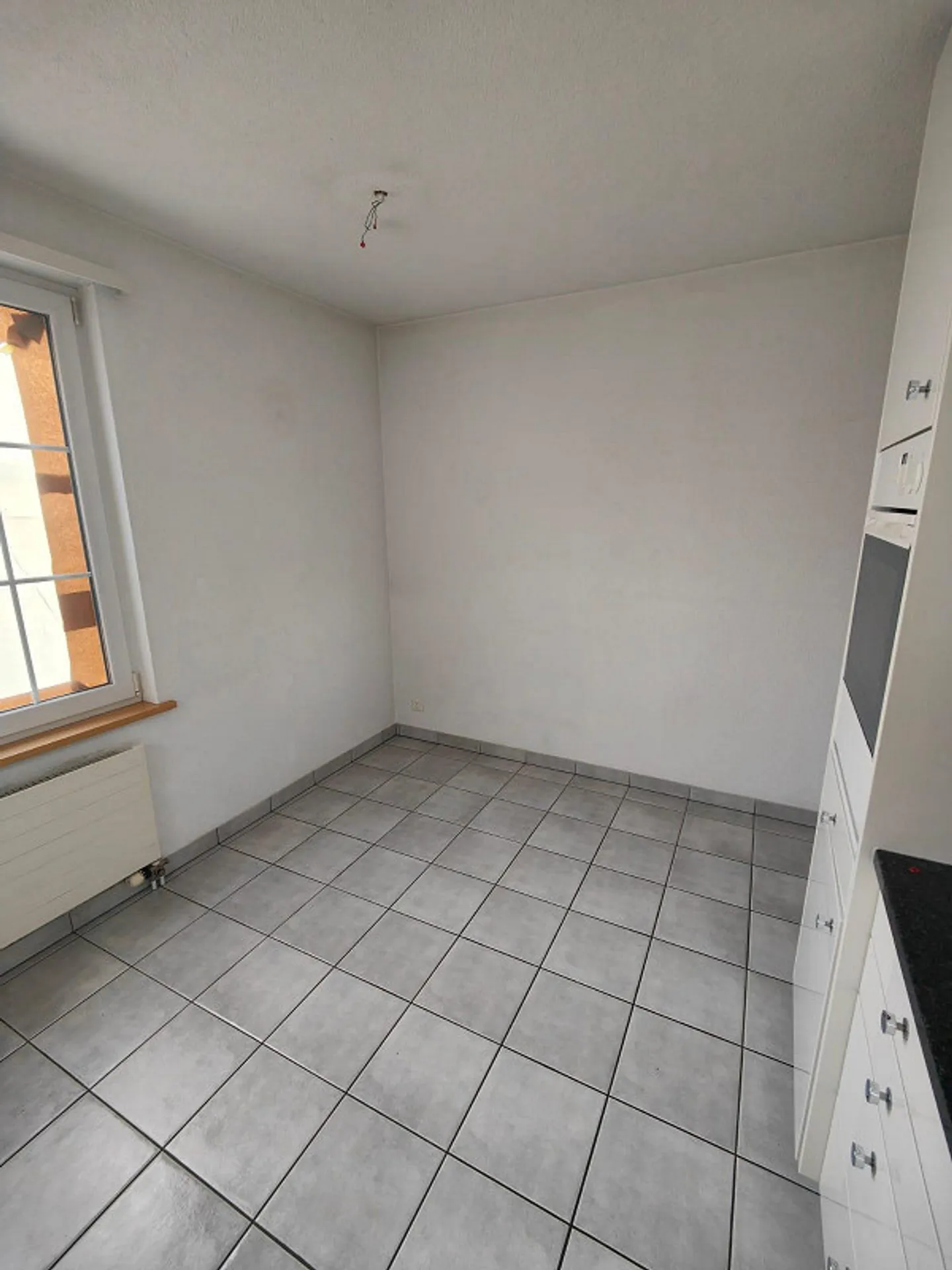Appartement lumineux de 4,5 pièces à louer dans un emplacement attrayant - Photo 13 sur 13