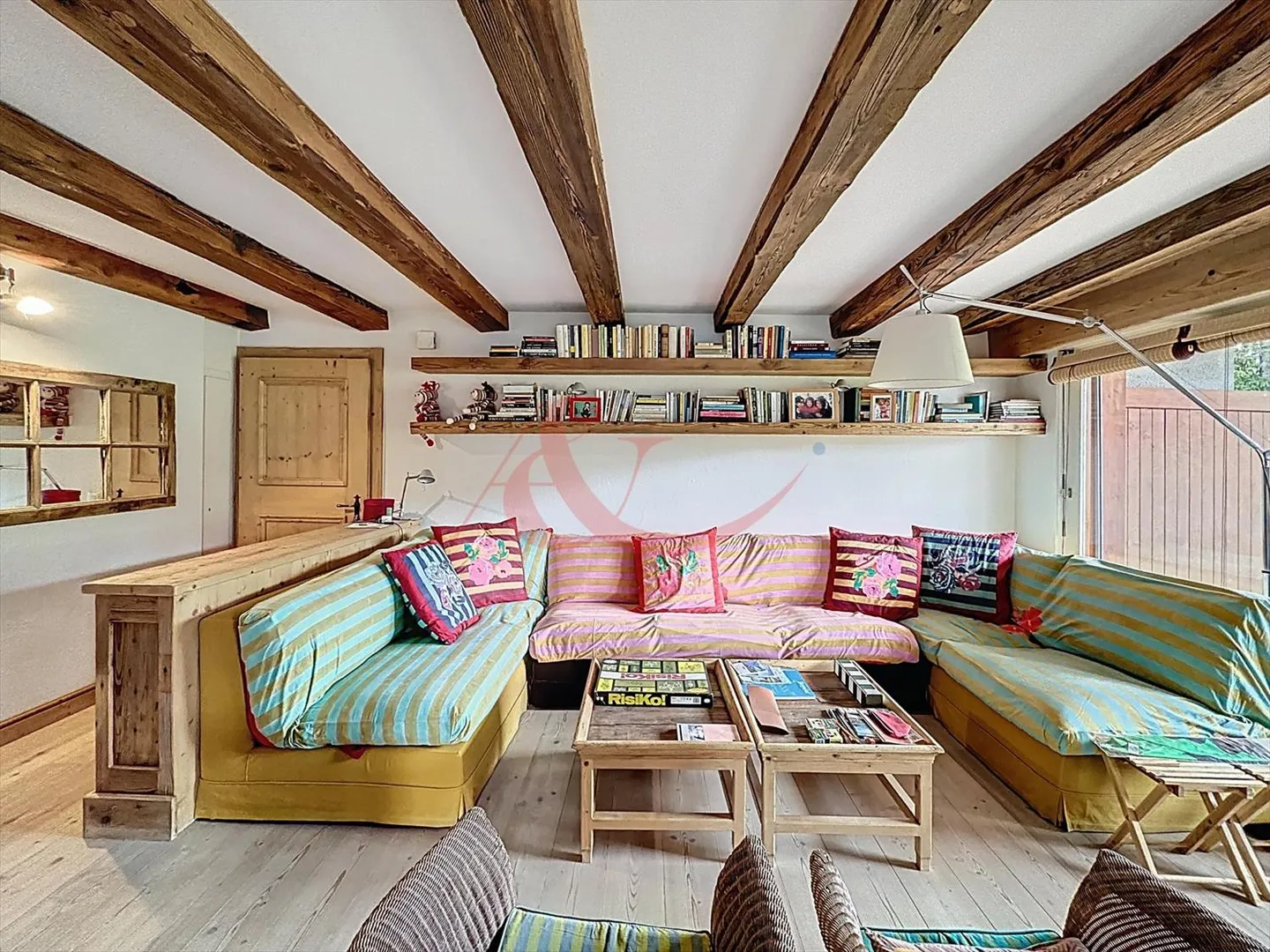 Exclusivity! 4.5 rooms in Crans-Montana - Near the golf course with breathtaking views - Photo 2 of 9
