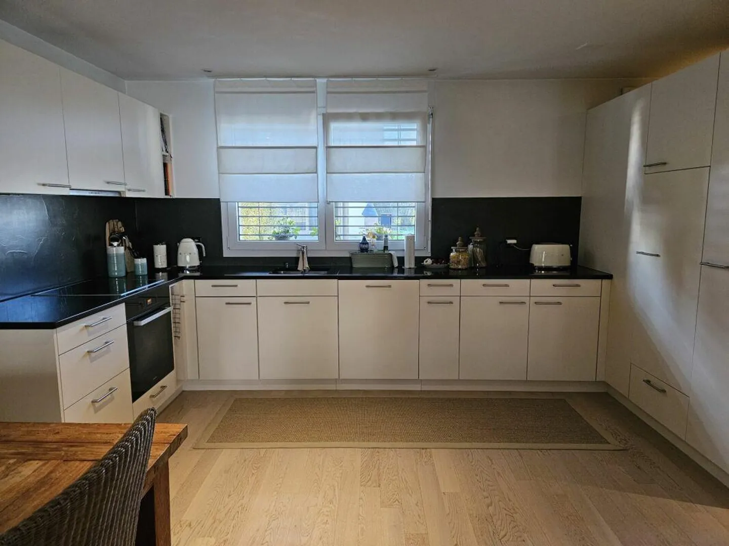 Charmant appartement 2.5 pièces - Photo 2 sur 9