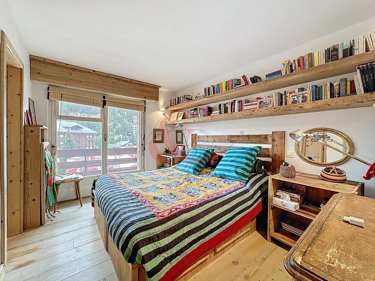 Exclusivity! 4.5 rooms in Crans-Montana - Near the golf course with breathtaking views - Photo 5 of 9