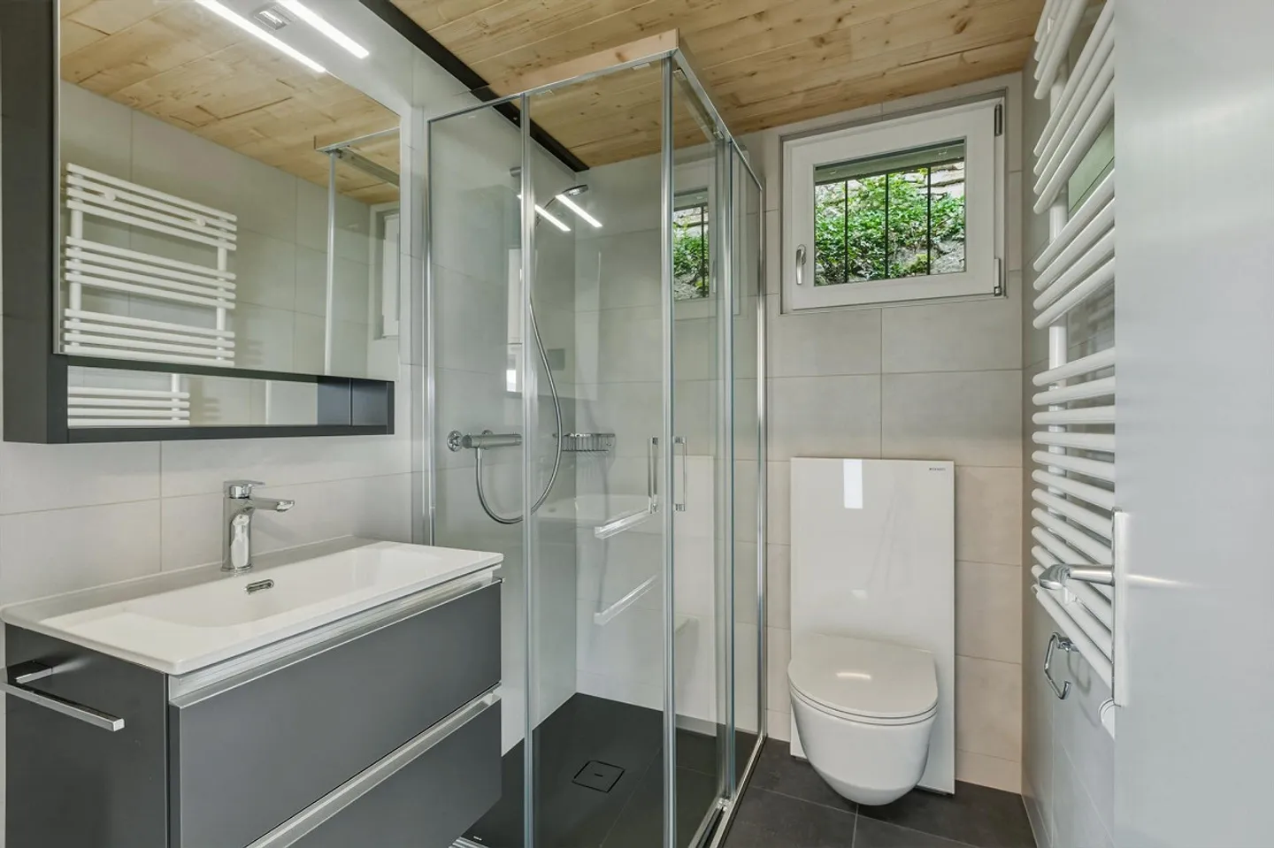 Holiday apartment for long-term rental, first occupancy after complete renovation - Photo 10 of 15