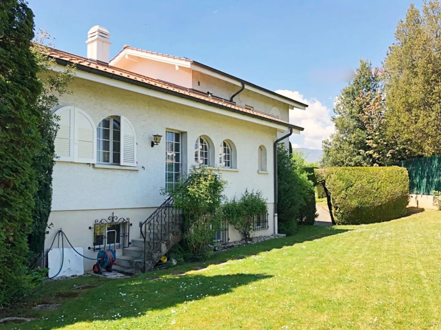Villa Charmante 8,5 pièces / 5 chambres / Grand jardin - Photo 2 sur 12