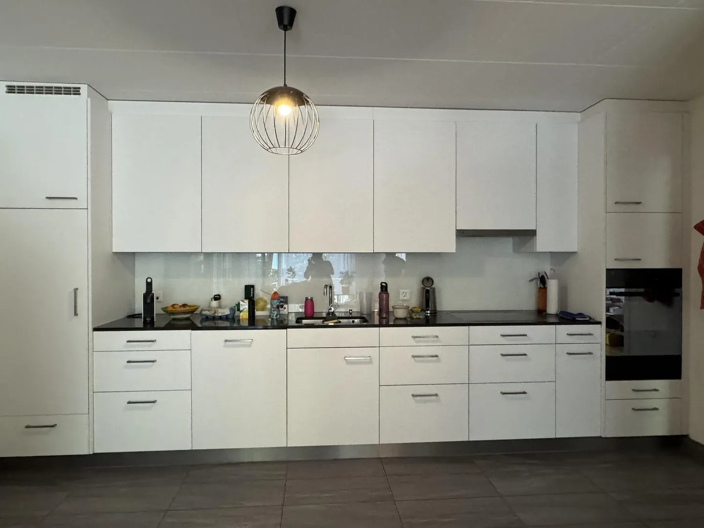 Partially renovated 4.5-room apartment in a renovated farmhouse - Photo 5 of 13