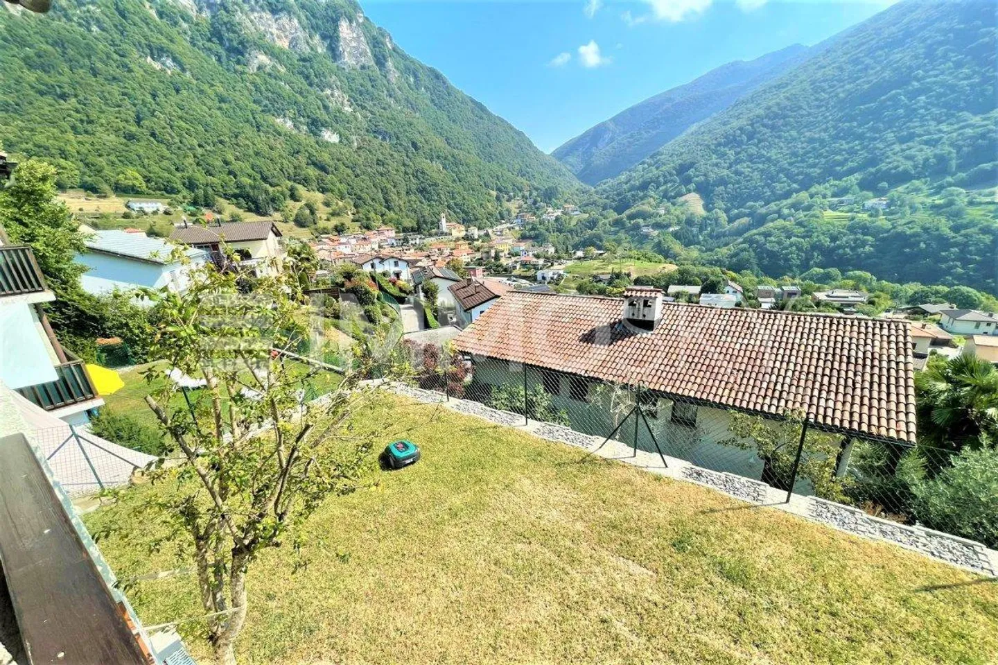 Wunderschöne Lösung, die in der Natur auf Sie wartet! - Foto 2 von 4