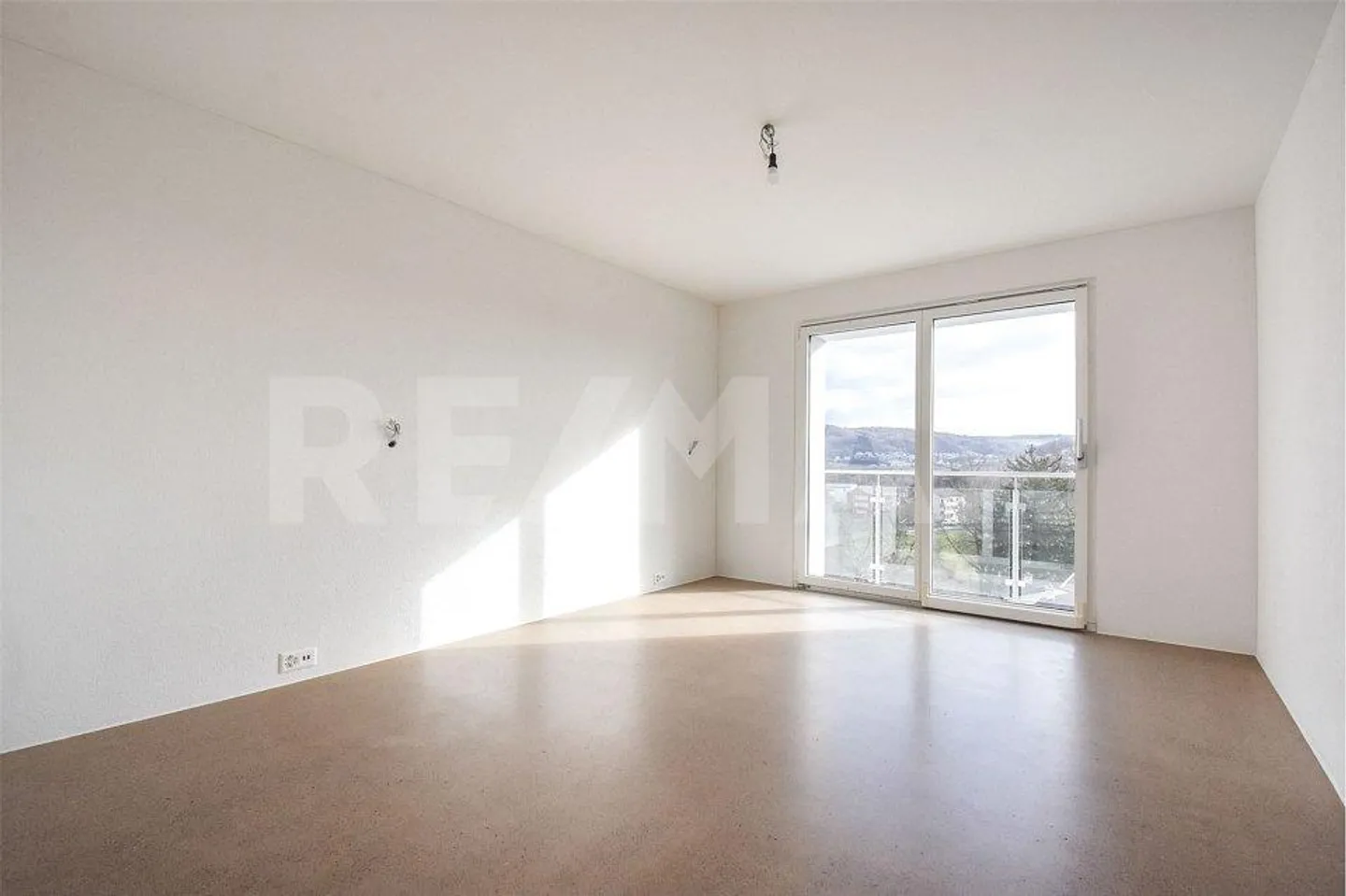 Exclusive living experience with panoramic views of the Alps - Photo 7 of 13