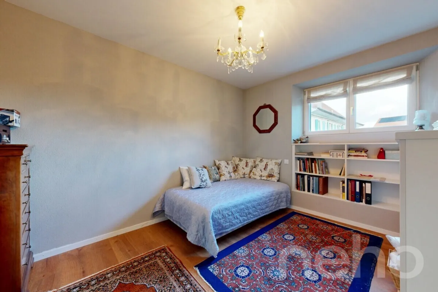 Elegant garden-level apartment with 4.5 rooms in Vuarrens - Photo 7 of 12