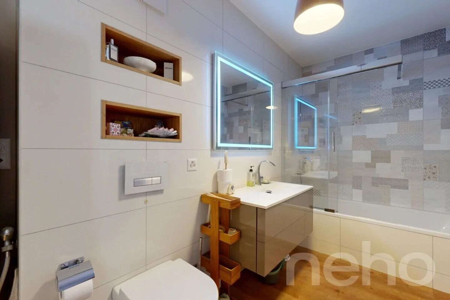 Elegant garden-level apartment with 4.5 rooms in Vuarrens - Photo 9 of 12