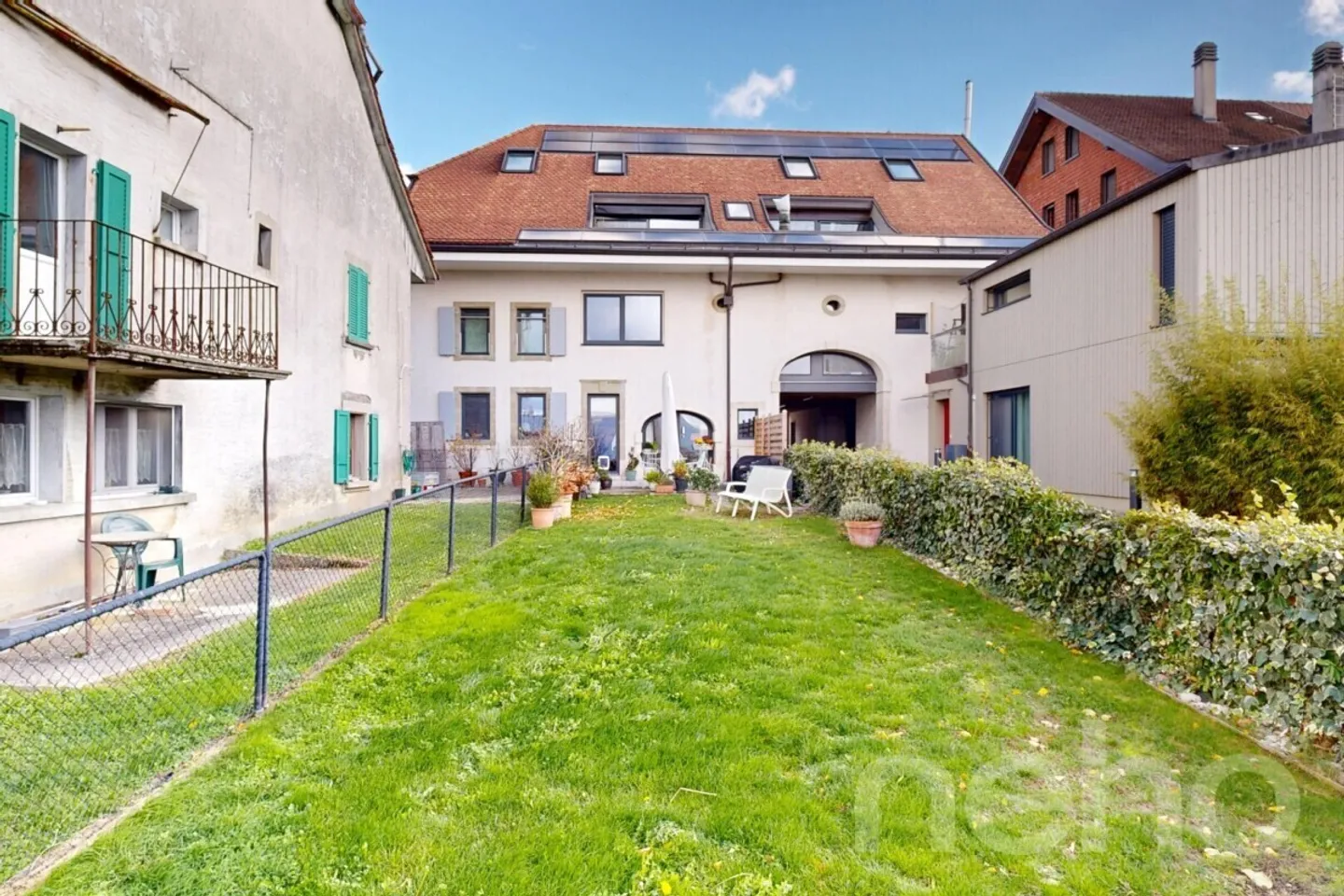 Elegant garden-level apartment with 4.5 rooms in Vuarrens - Photo 11 of 12