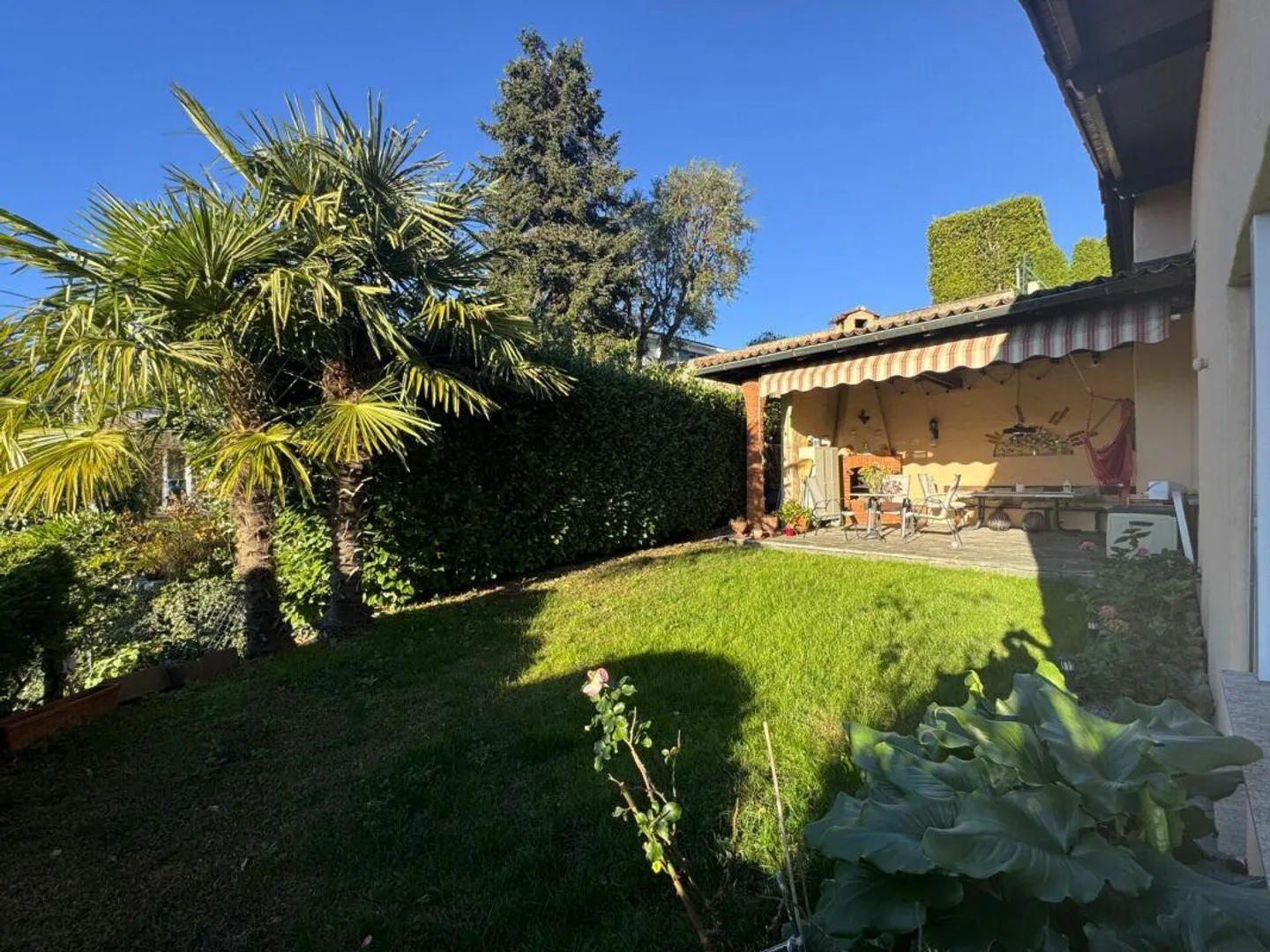 Bella casa unifamiliare - Foto 8 di 9